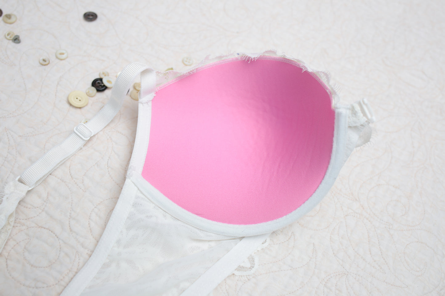 Pink by Victoria's Secret 36DD Racerback Front Closure Push-up Bra White Lace