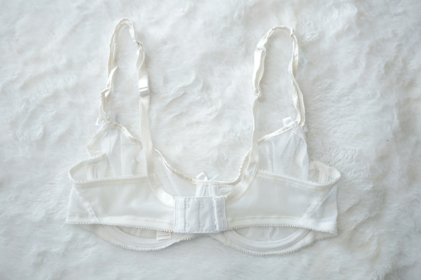 Jezebel 32D Demi Sheer Unpadded Bra White