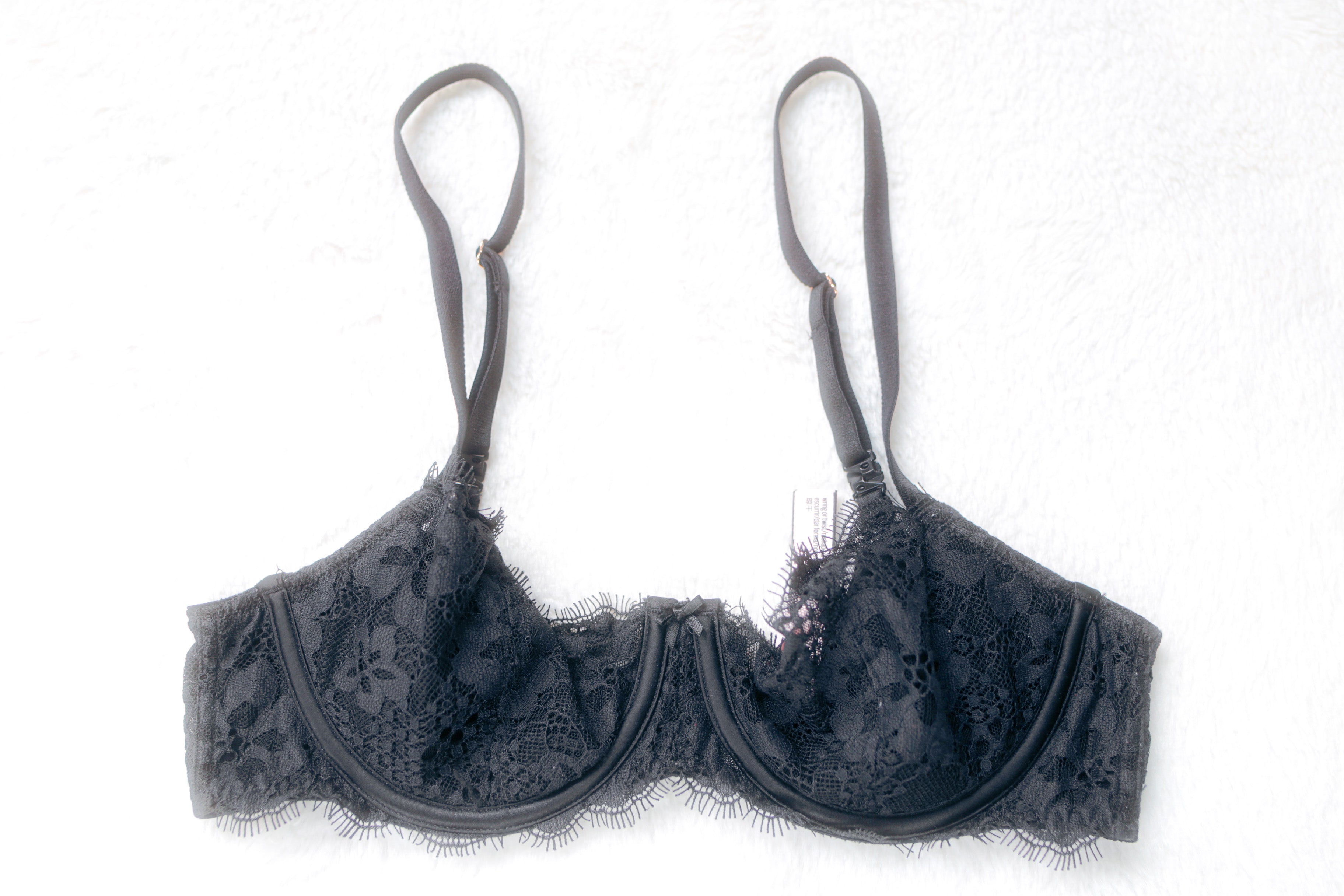 ヴィクトリアズシークレット　デミブラセット　32c.Ｓ Victoria's Secret 32C Dream Angels Push-up Unpadded Unlined Lace