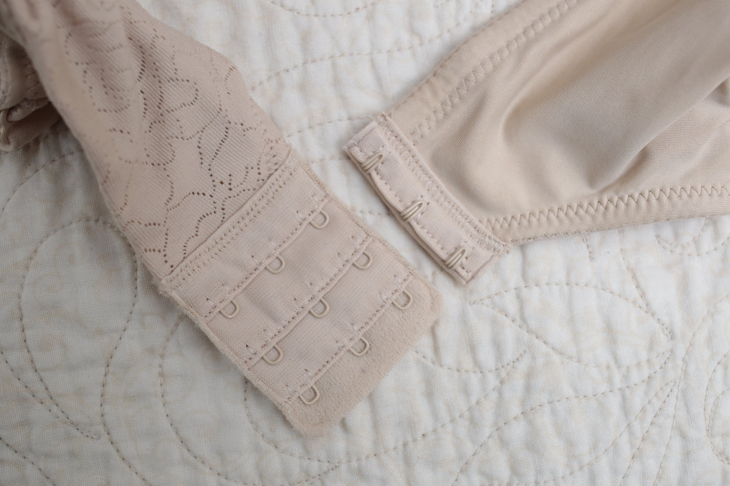 Wacoal 34DDD Inside Job 855345 Underwire Side Support Bra Beige