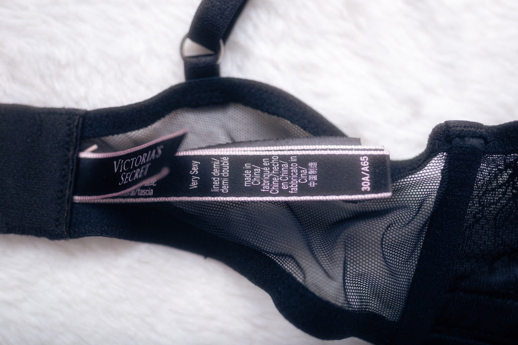 Victoria's Secret Very Sexy Shine Strap Push Up Padded Bra Black 30A