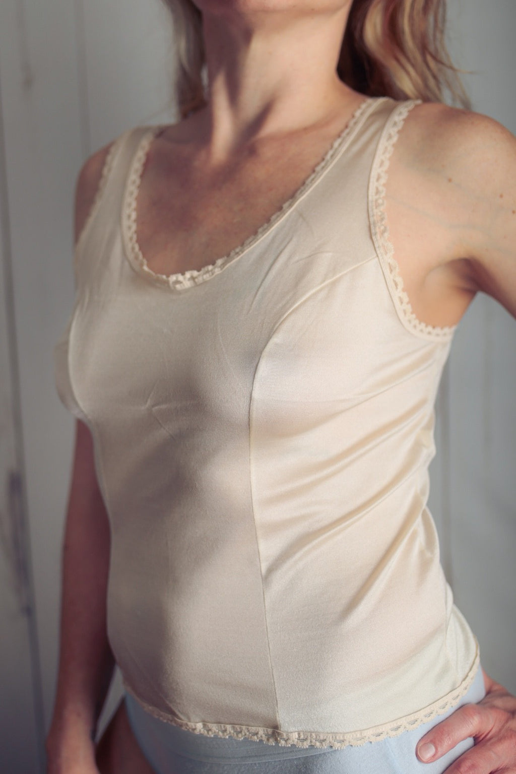 Cabernet Vintage Retro Glam Pinup Silky Soft Satin Cami Camisole 34 Small Ivory