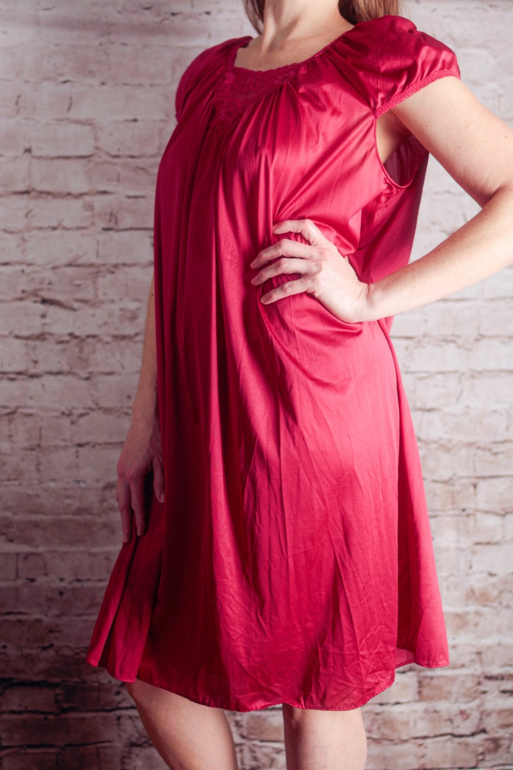 Lorraine Vintage Retro Glam 80s Silky Shiny Satin Chemise Nightgown Large Red