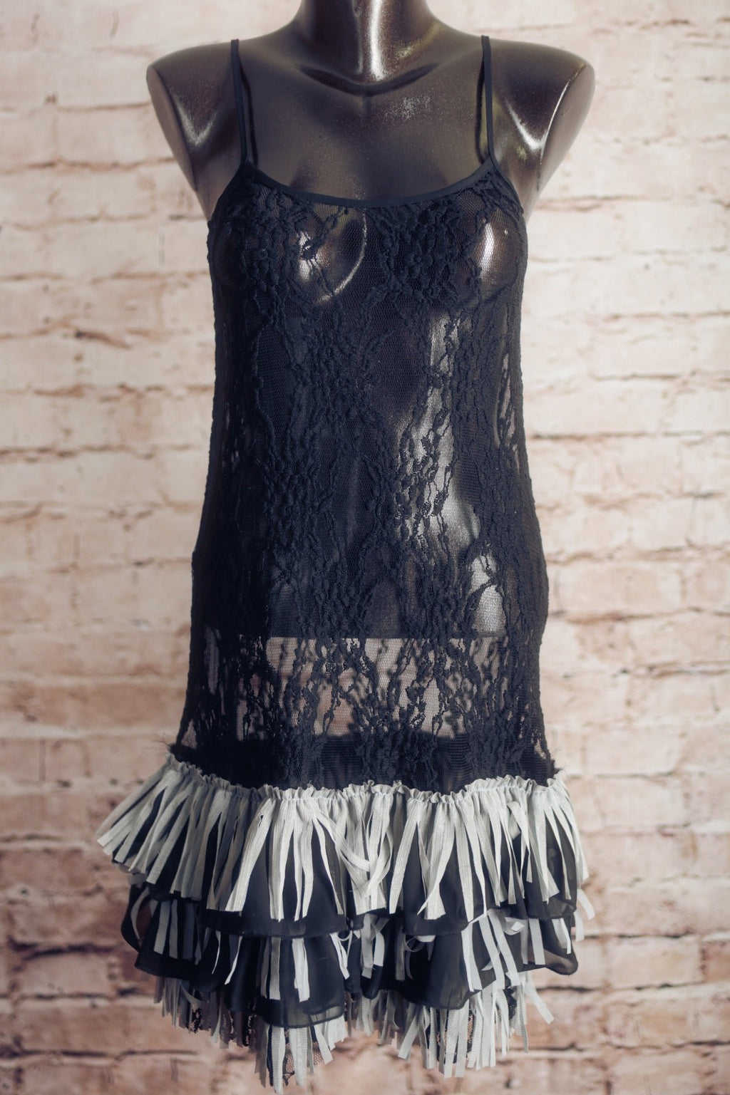 BKE Gimmicks Sheer Lace Fringe Witchy Goth Burlesque Flapper Chemise Large Black