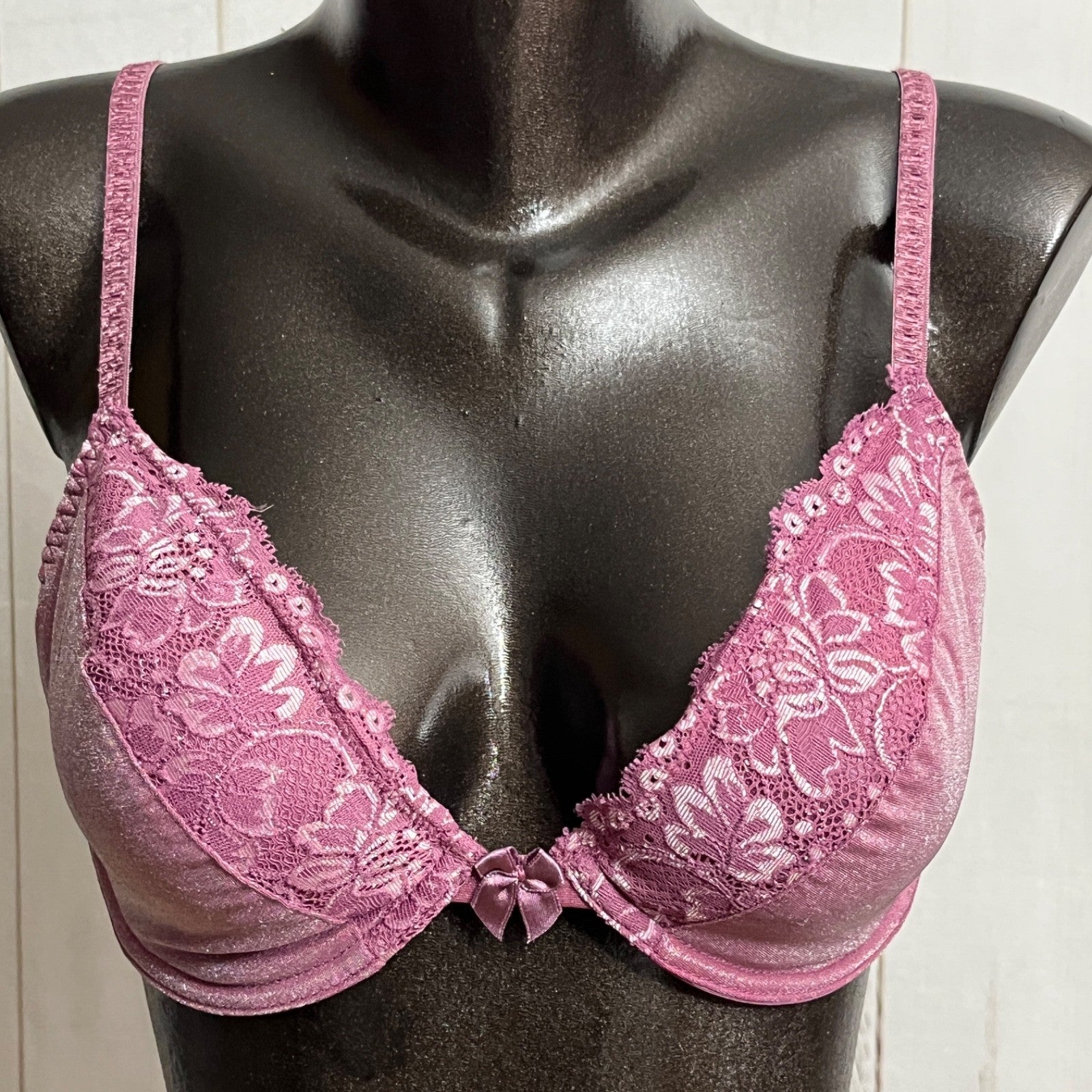 Fashion Bug Vintage Shimmer Shine Satin Lace Retro Sexy Plunge Bra Purple 36C