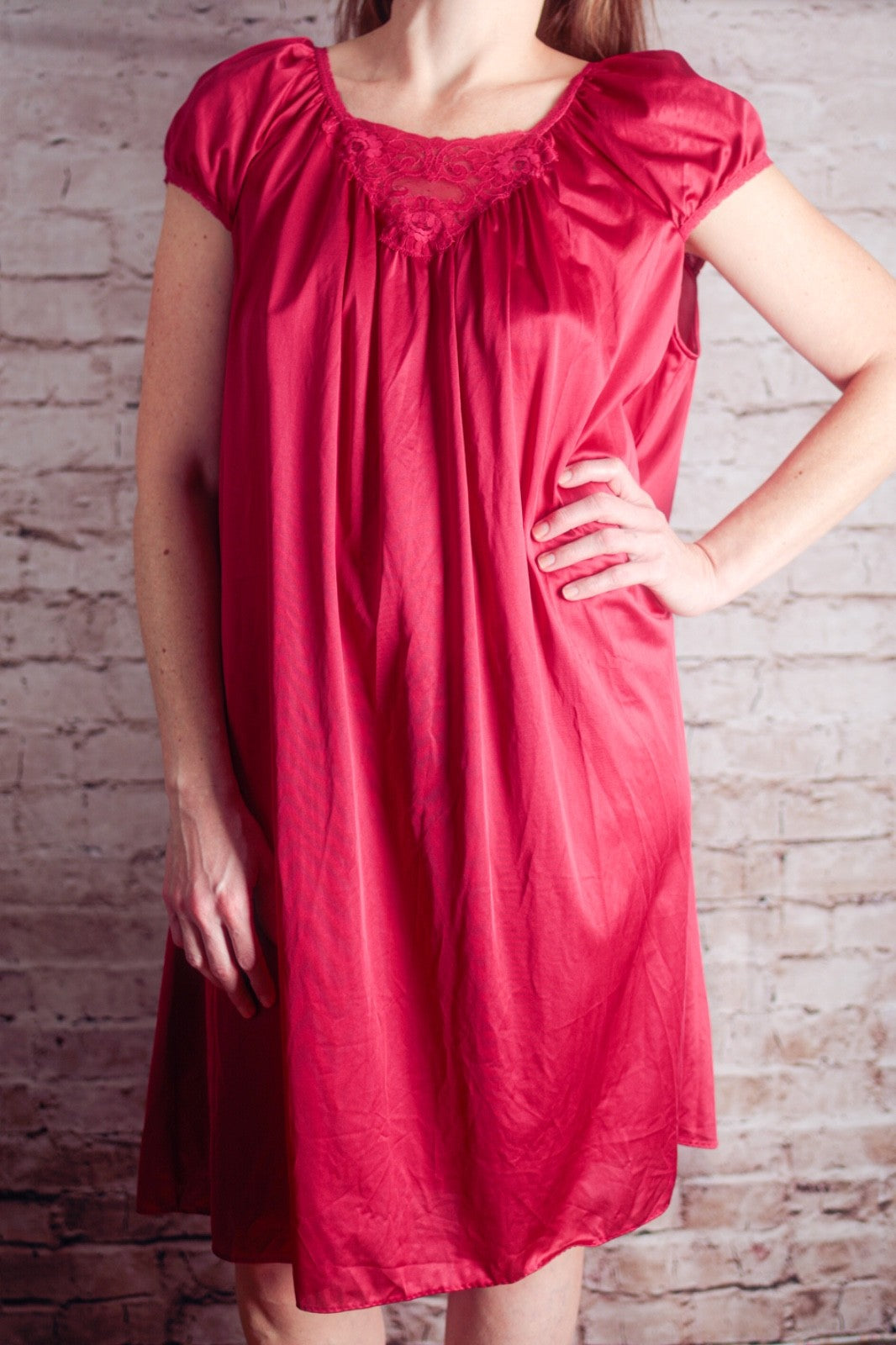 Lorraine Vintage Retro Glam 80s Silky Shiny Satin Chemise Nightgown Large Red