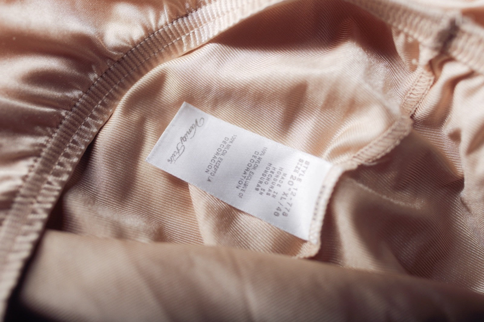 Vanity Fair Vintage Retro Glam Soft Satin Knee Short Pettipants 20 XL Beige