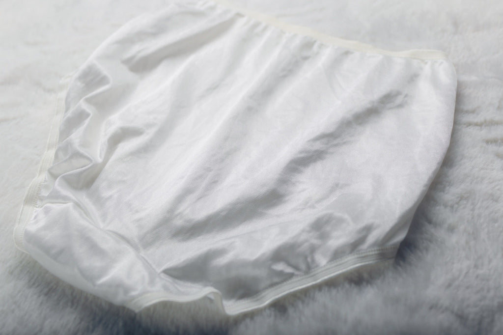 Adonna Vintage Retro Silky Shiny Soft Satin Brief Panties 6 S White NEW