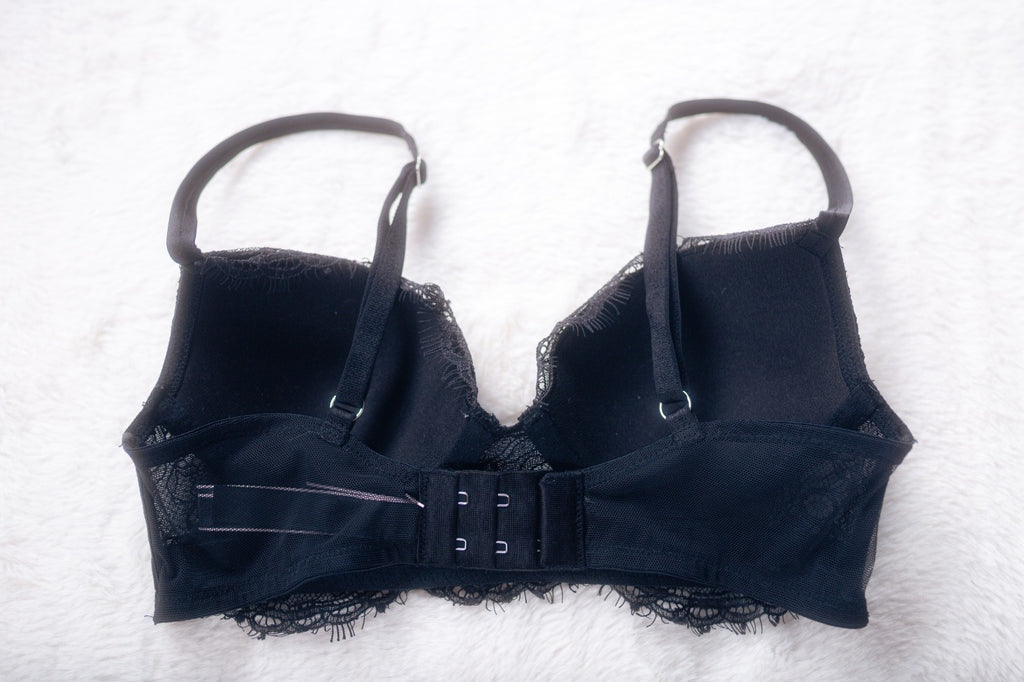 Victoria's Secret Very Sexy Shine Strap Push Up Padded Bra Black 30A
