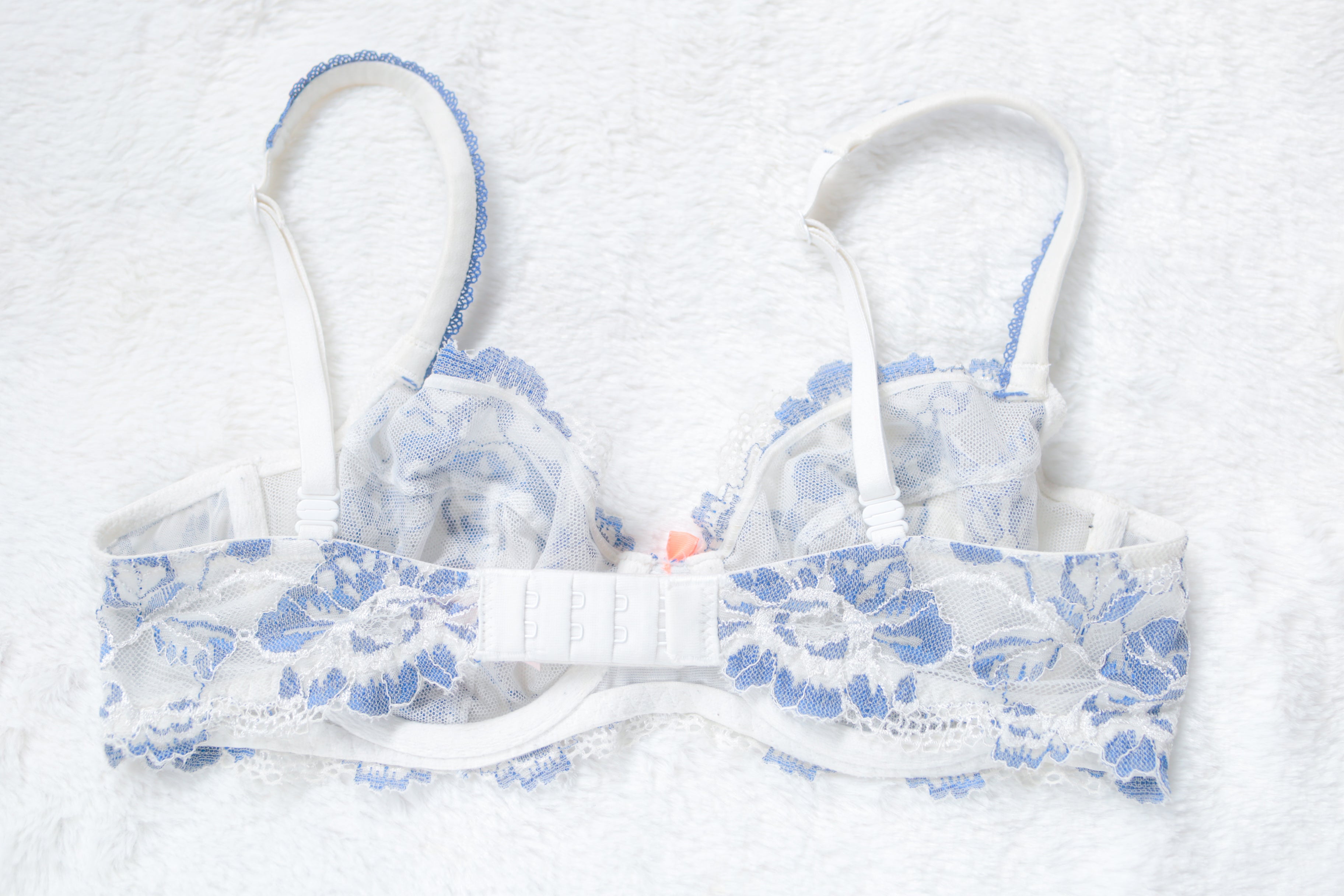 Victoria's Secret Body by Victoria Retro Unlined Demi Underwire Bra 34B Blue White