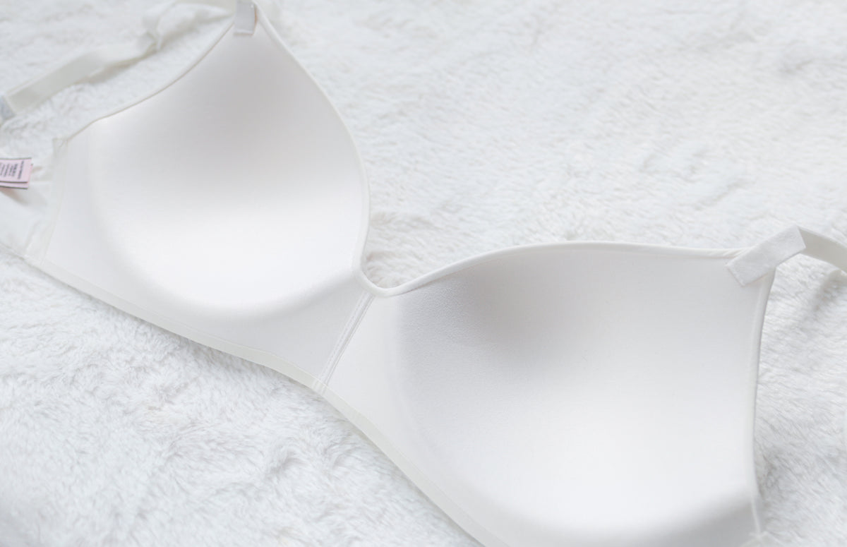 Victoria's Secret T-shirt Lightly Lined Wireless Bra 32DD White