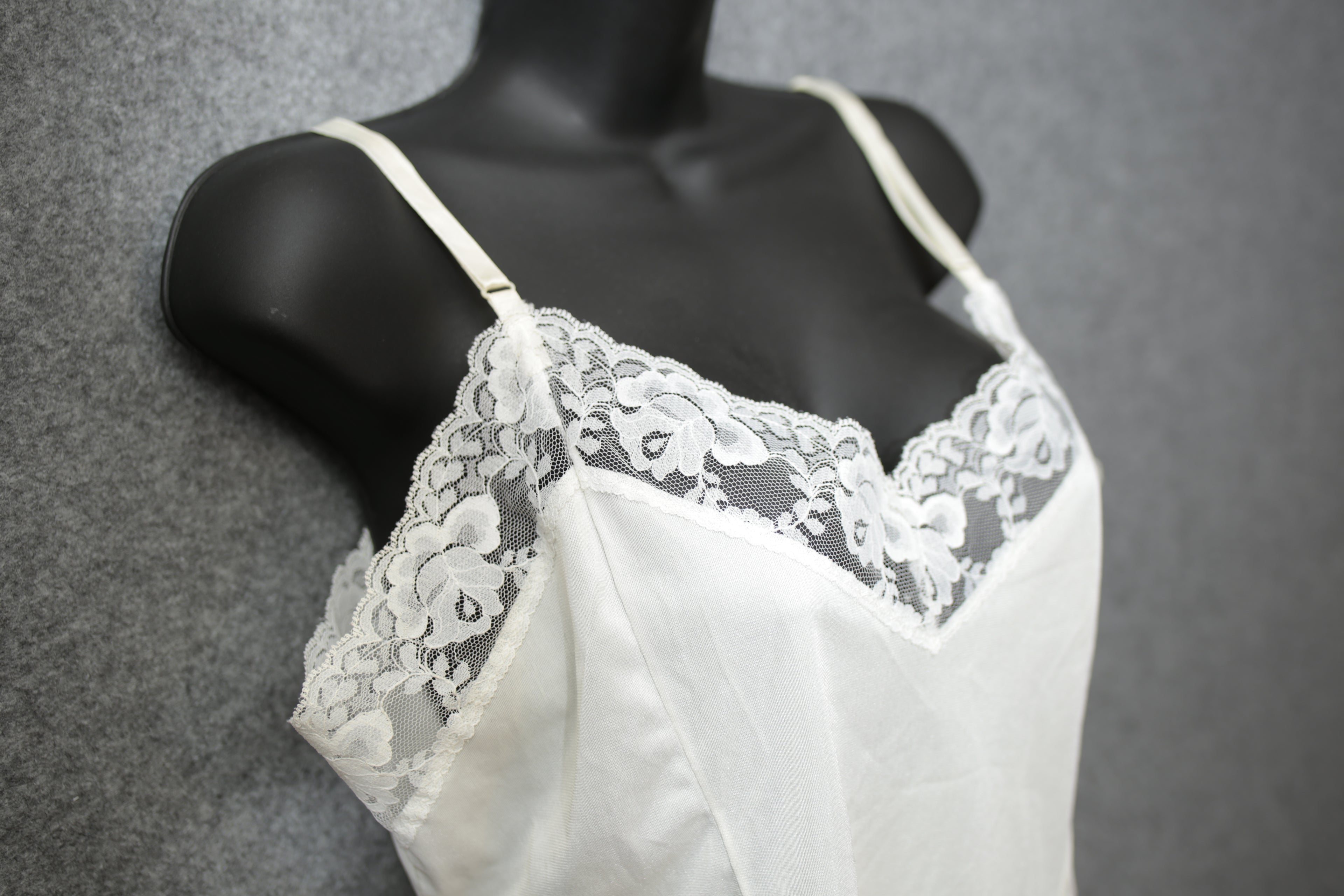 Mel-Lin Vintage Babydoll Slip USA-made Lingerie Ivory XXL