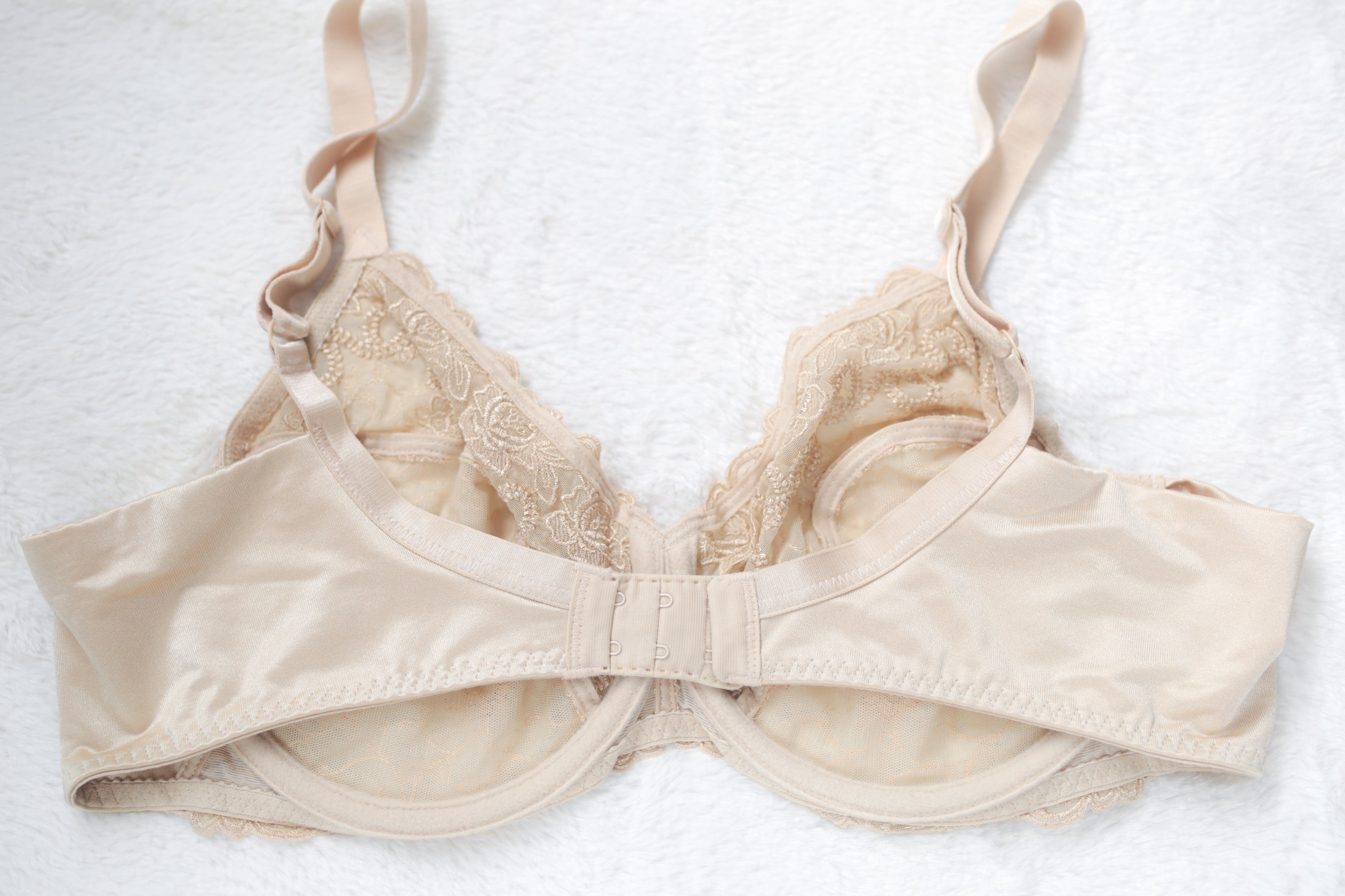 Wacoal Renaissance Rose 85720 Unlined Lace Underwire Bra Beige 42C