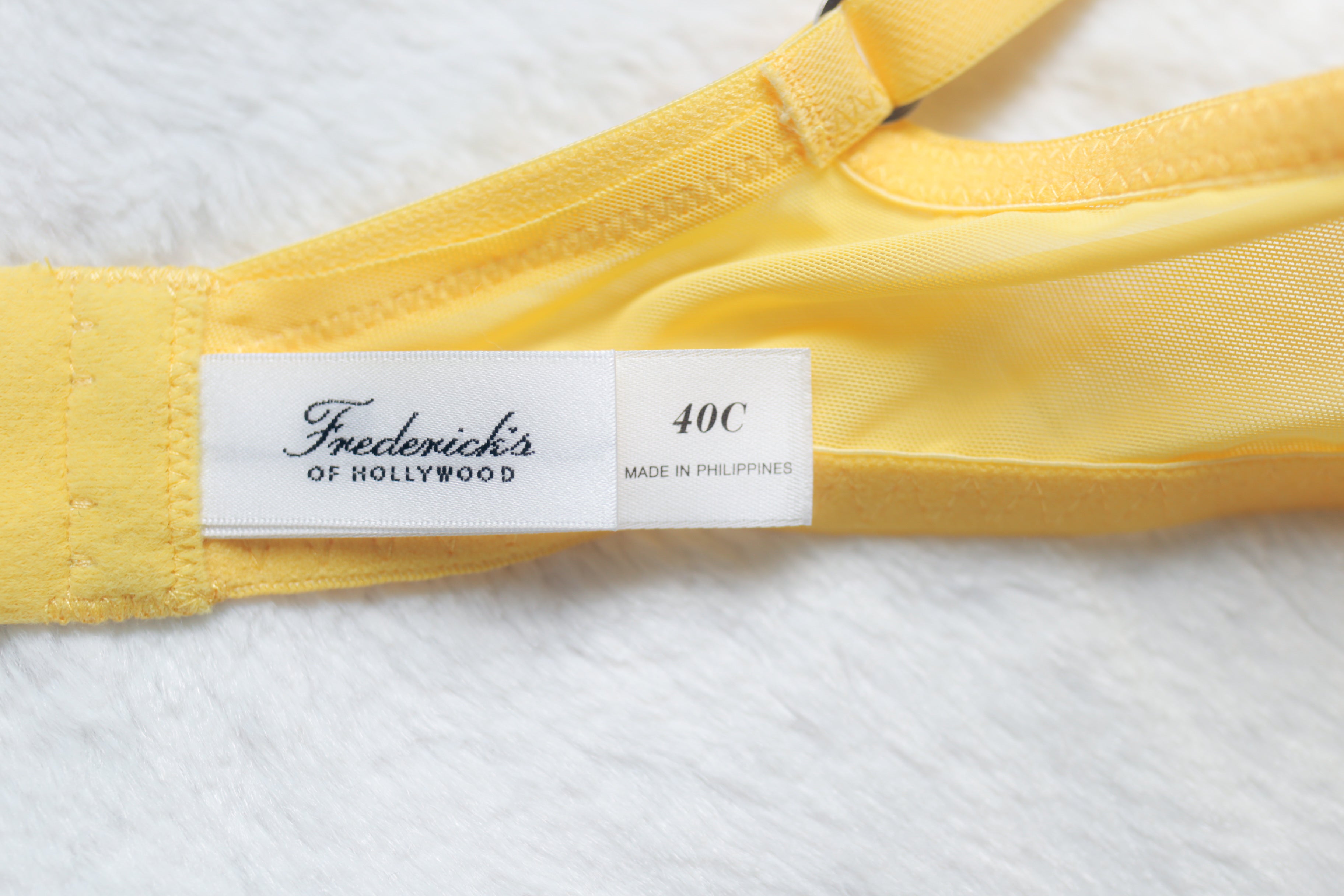Frederick's of Hollywood Lightly Lined Balconette Bra Yellow 40C NEW