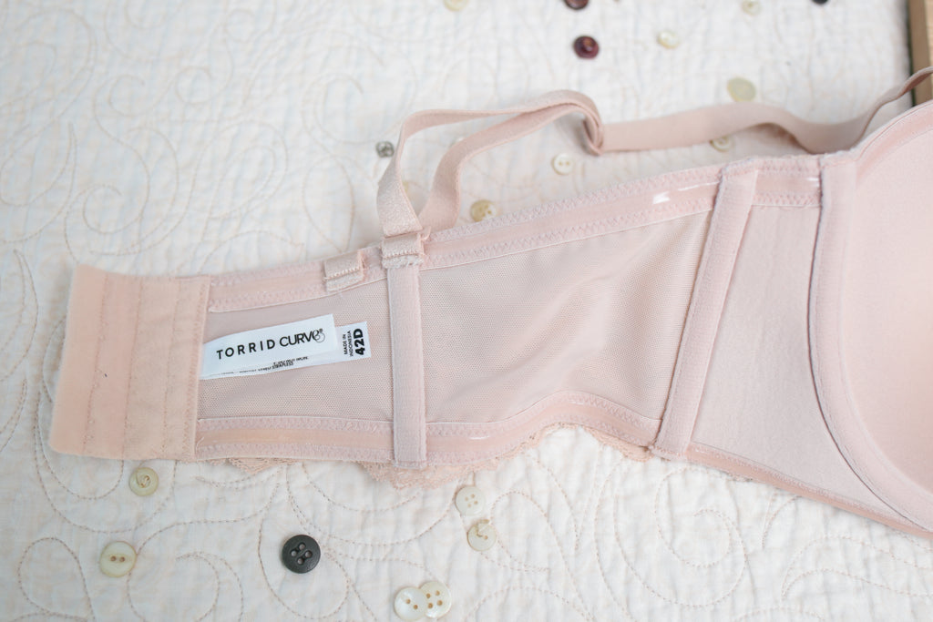 Torrid Curve 42D Convertible Underwire T-shirt Bra Pink Nude