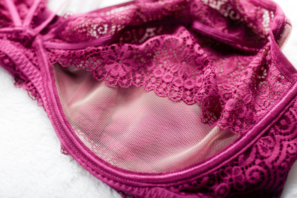 Adore Me Unlined Eyelet Mesh Strappy Bra Purple 46D NEW