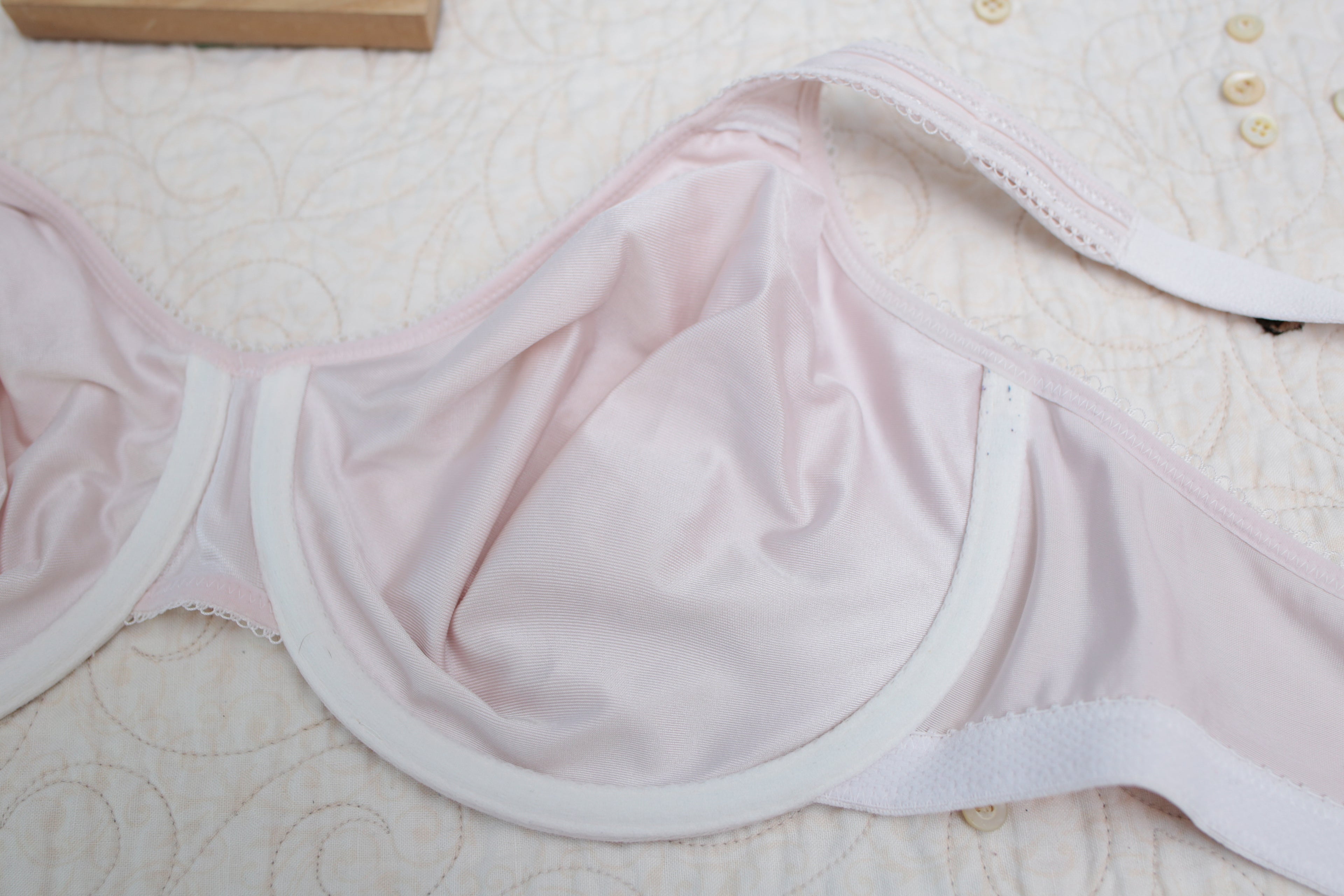 Wacoal Basic Beauty 855192 Full-figure Underwire Unlined T-shirt Bra Pink 42C