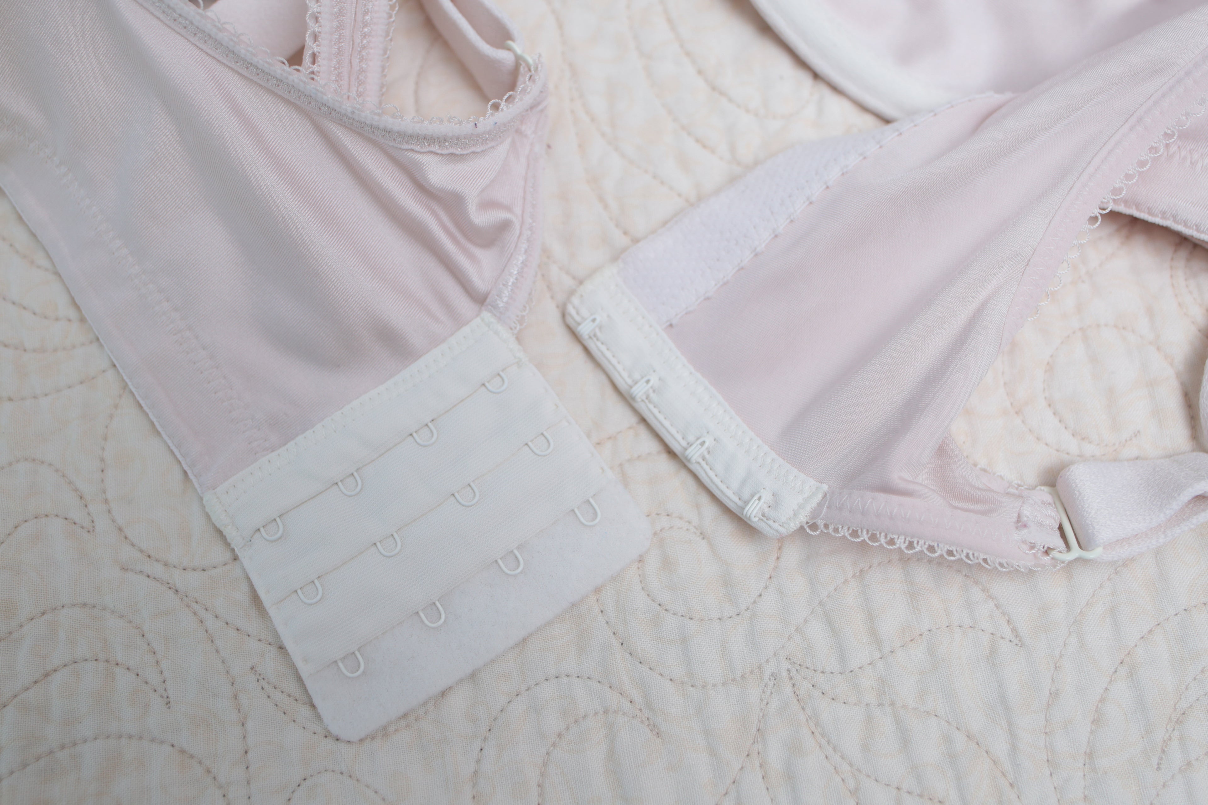Wacoal Basic Beauty 855192 Full-figure Underwire Unlined T-shirt Bra Pink 42C