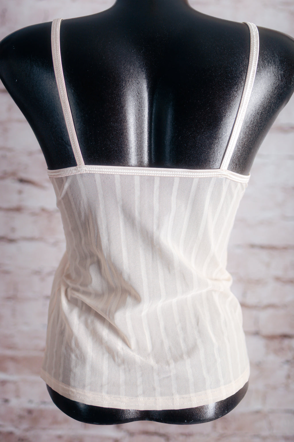 Warner's Vintage Naked Truth Sheer Mesh Breathable Cami Medium Ivory