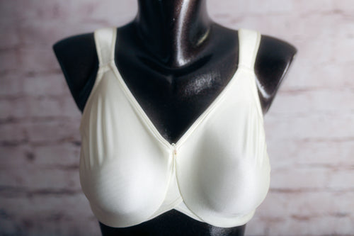 Wacoal Bodysuede 85185 Seamless Unlined Full Coverage Bra Ivory 32DDD