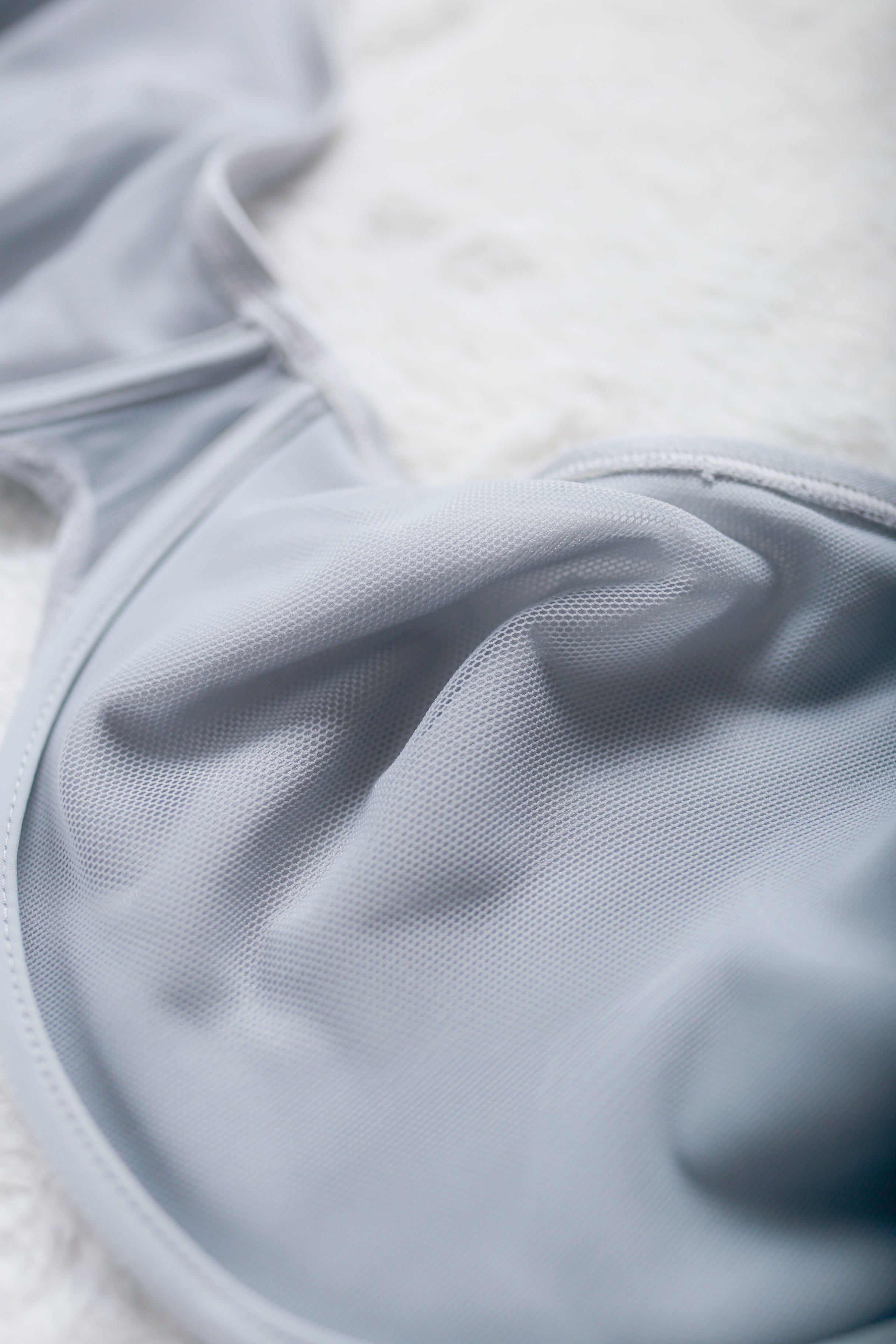 Enhance Vintage Unlined Seamless Shimmer Satin Silver 40D