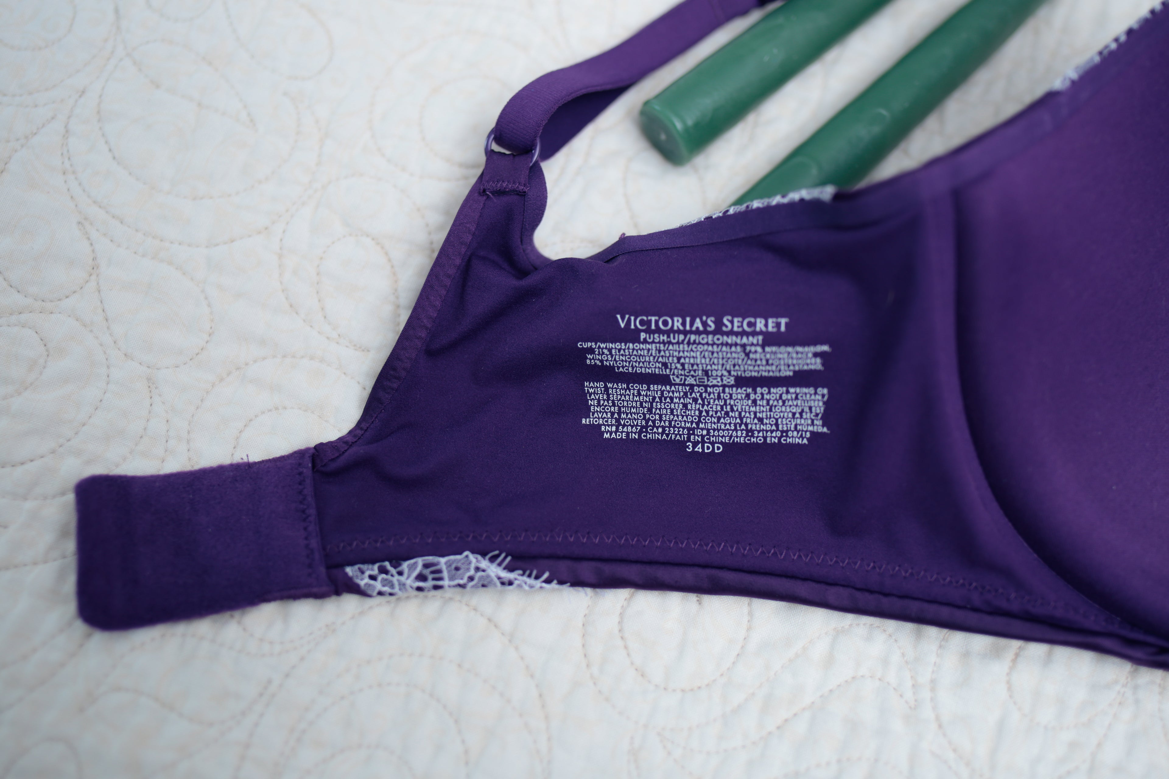 Victoria's Secret 34DD Push-up Underwire Bra Purple