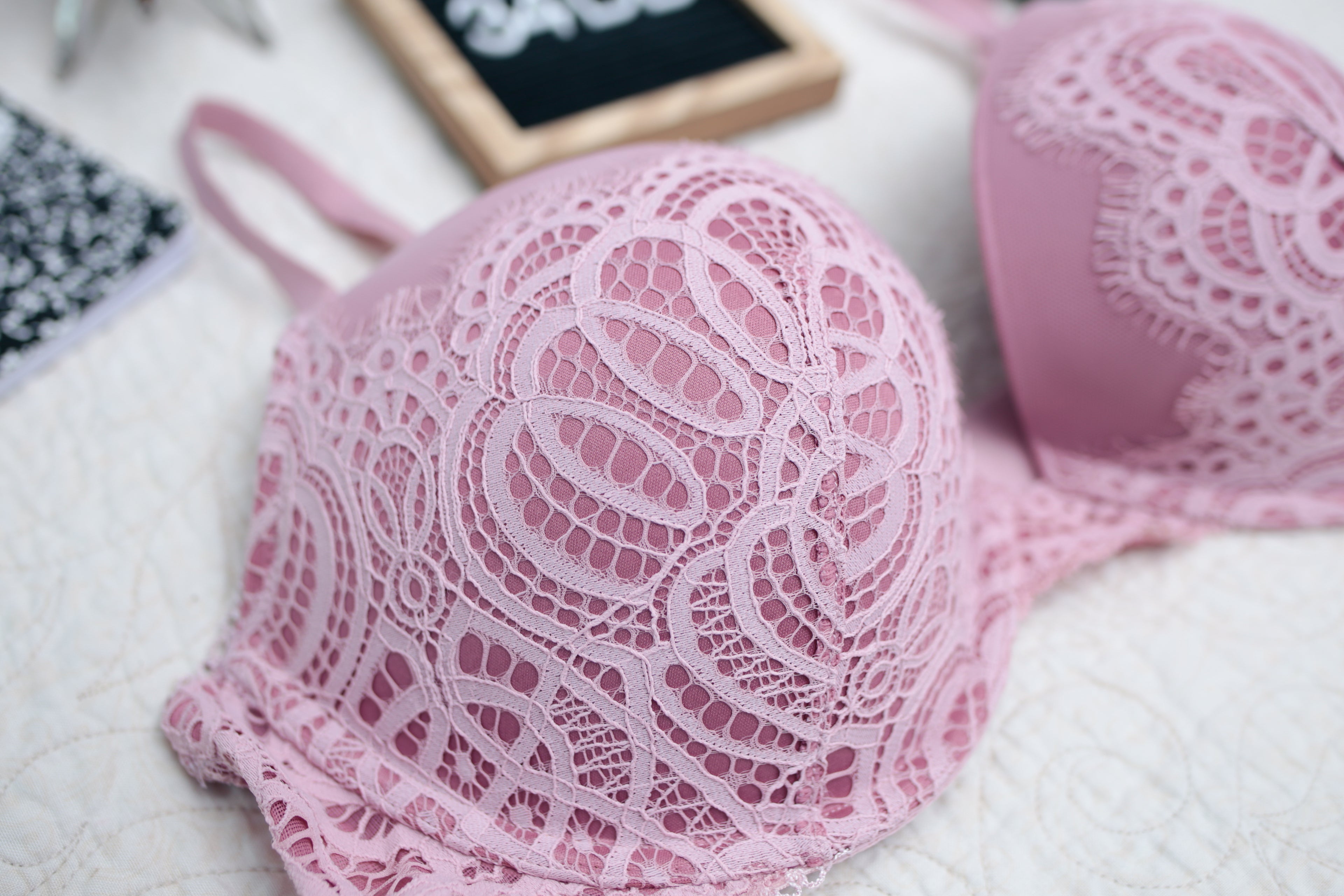 Victoria's Secret 34DD Dream Angels Push-up Bra Pink Lace