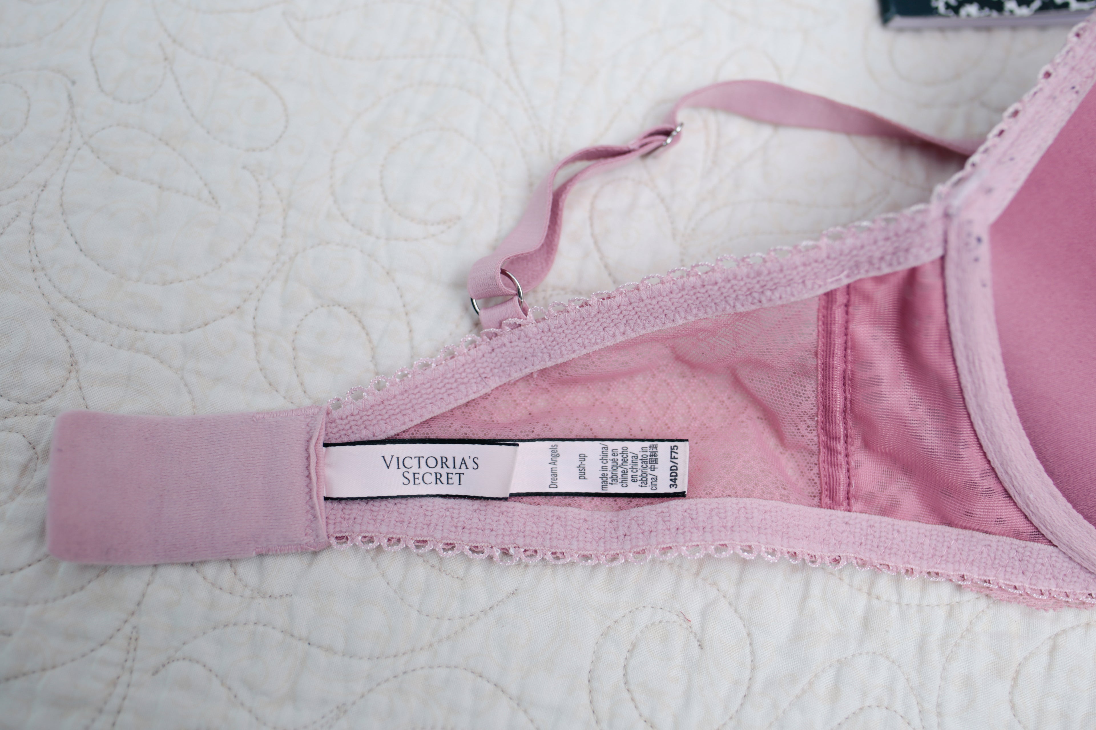 Victoria's Secret 34DD Dream Angels Push-up Bra Pink Lace