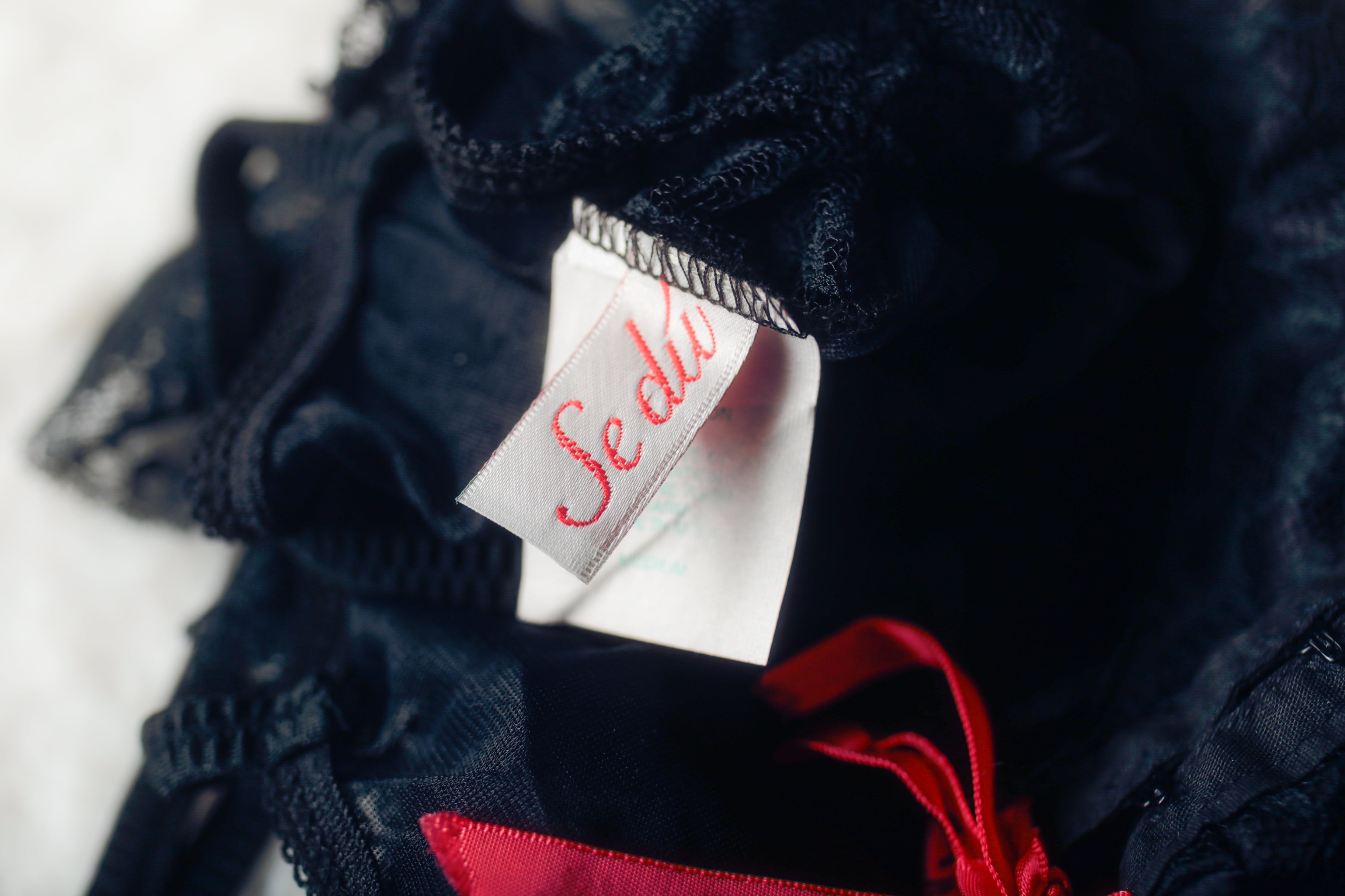 Sedu Vintage Unlined Burlesque Satin Lace Chemise Lingerie Medium Black Garter Straps