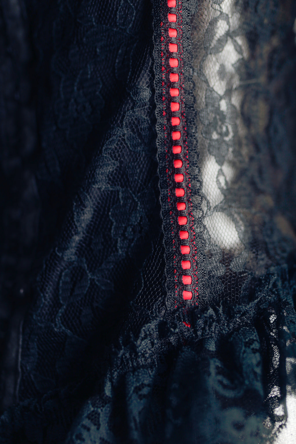 Sedu Vintage Unlined Burlesque Satin Lace Chemise Lingerie Medium Black Garter Straps