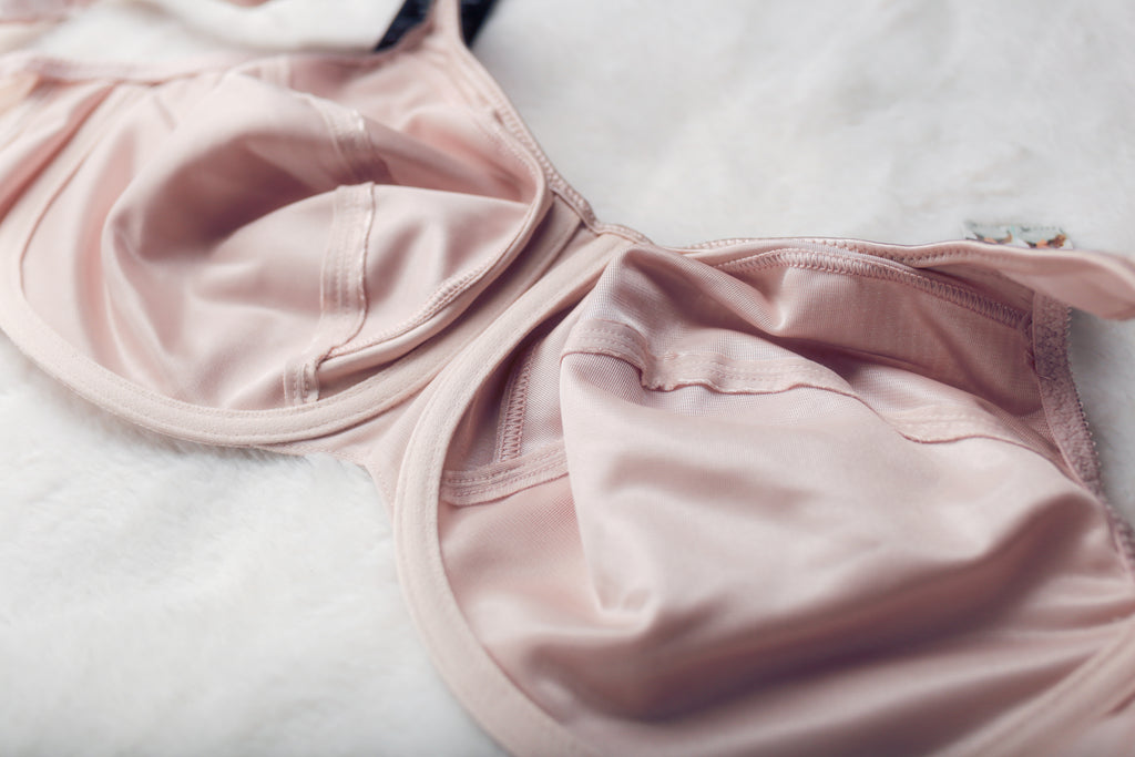 Bali 34DDD Satin Tracings Minimizer 3562 Full Figure Underwire Bra Nude NEW