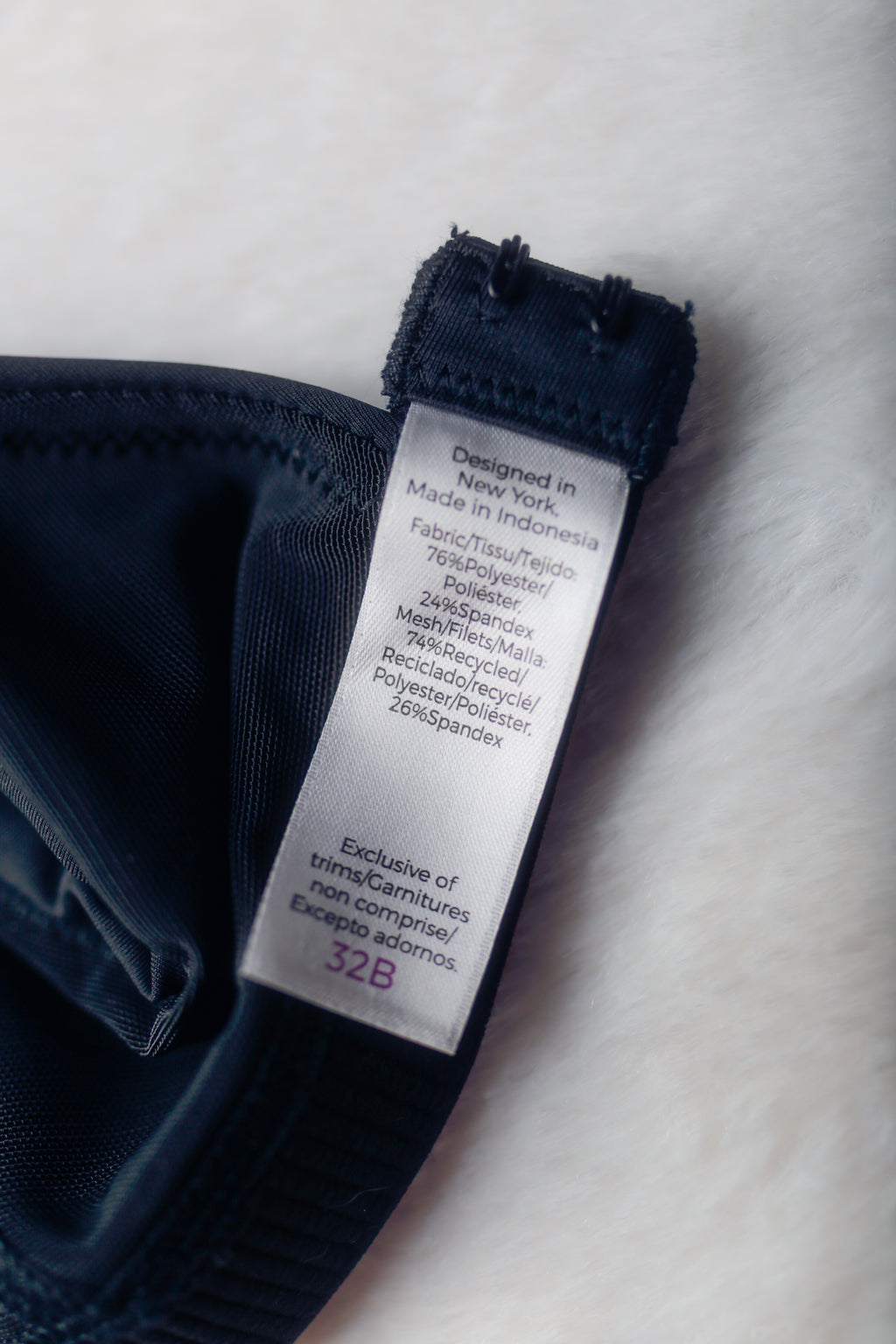 Adore Me Brylee 32B High Impact Wireless Encapsulating Sports Bra Black NEW