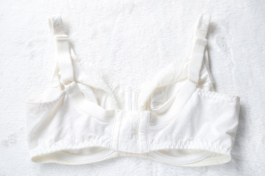 Playtex Secrets 4422 Vintage Signature Underwire Unlined Full Coverage Bra 36DD White