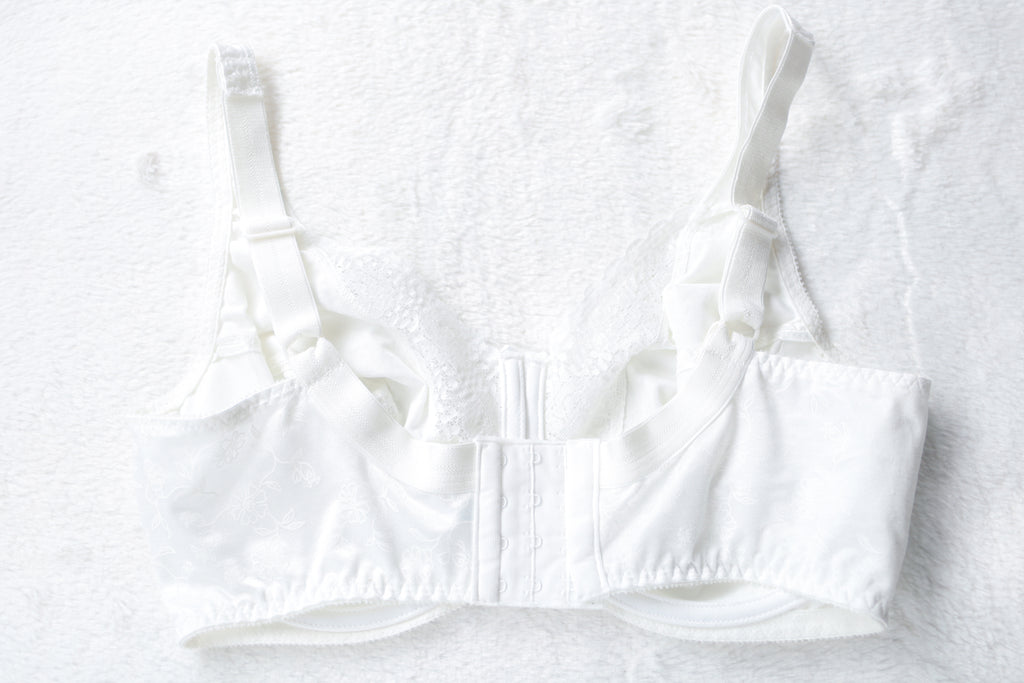 Playtex Secrets 4422 Vintage Signature Underwire Unlined Full Coverage Bra 36DD White