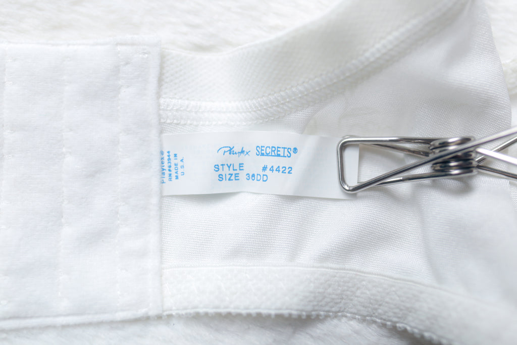 Playtex Secrets 4422 Vintage Signature Underwire Unlined Full Coverage Bra 36DD White