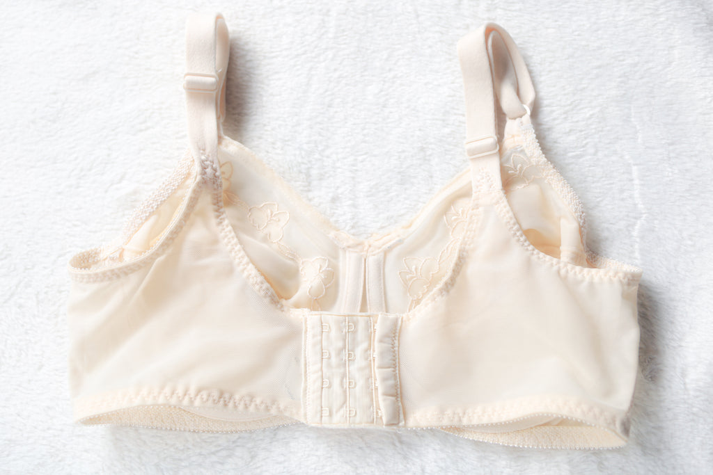Bali Vintage 0180 Flower Retro Unlined Satin Lace Bullet Bra 34D Ivory