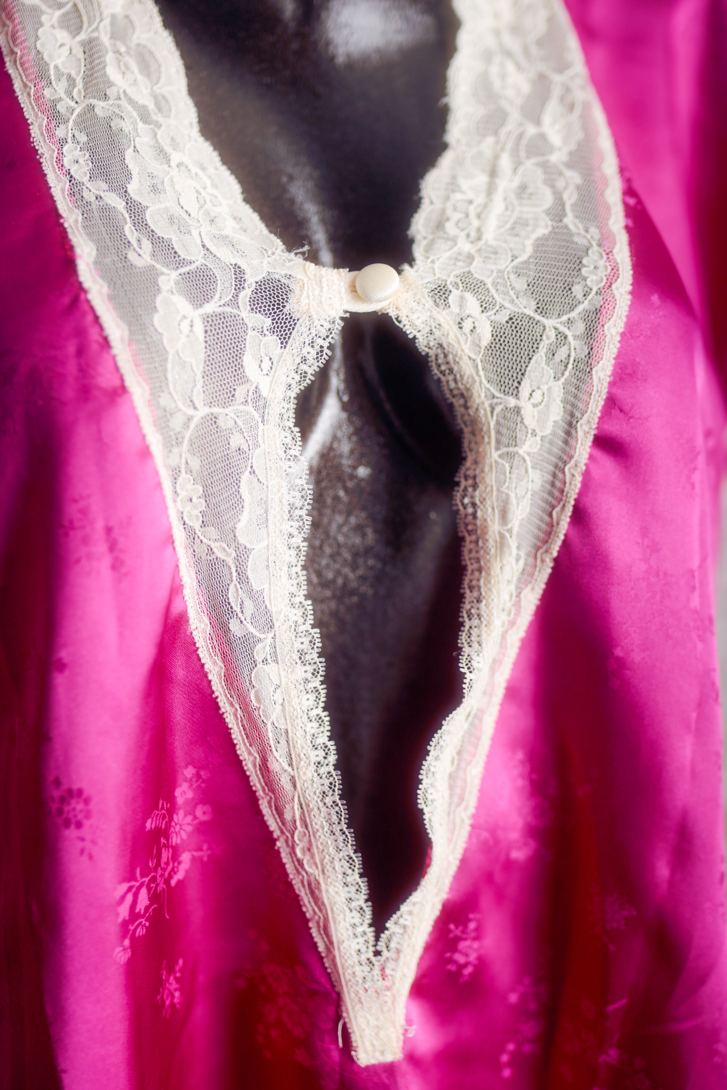 Frederick's of Hollywood Vintage Jacquard Satin Lace Chemise Nightgown Lingerie One Size