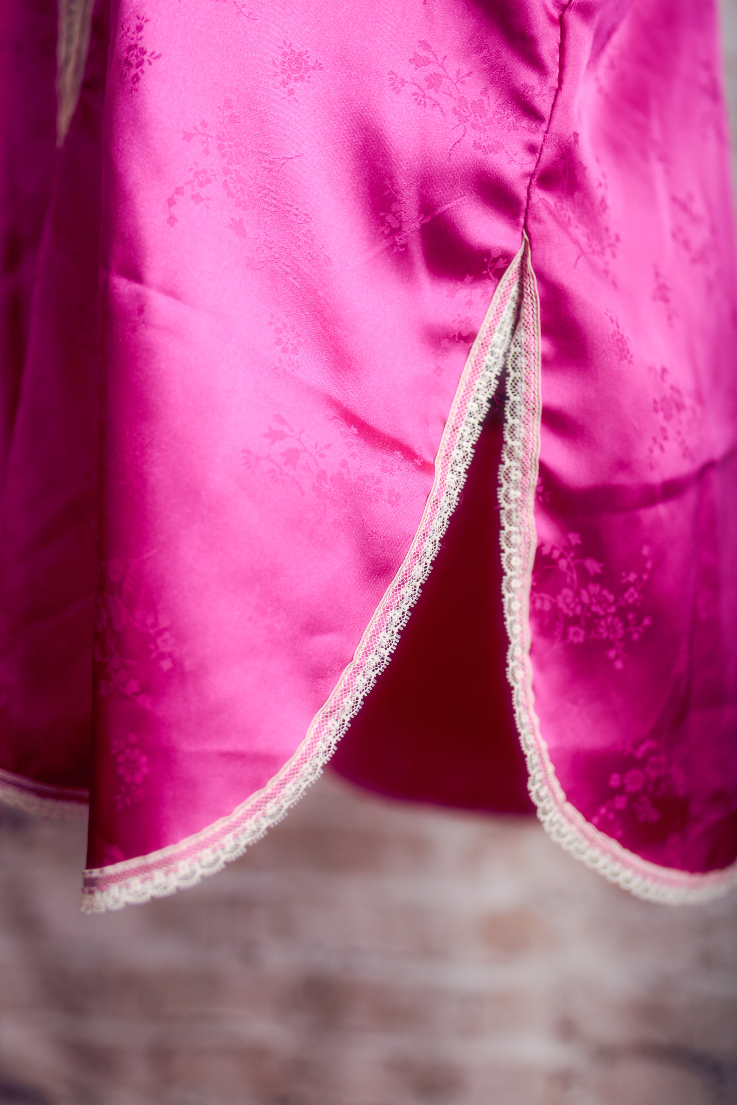 Frederick's of Hollywood Vintage Jacquard Satin Lace Chemise Nightgown Lingerie One Size