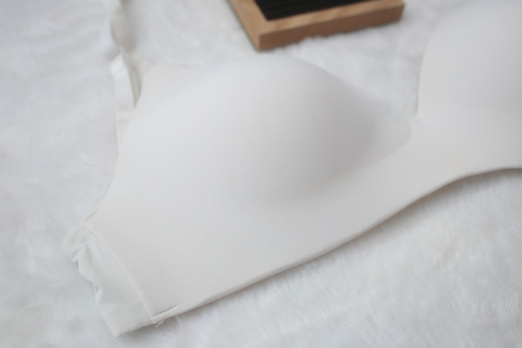 Victoria's Secret 32DD T-shirt Lightly Lined Wireless Bra White