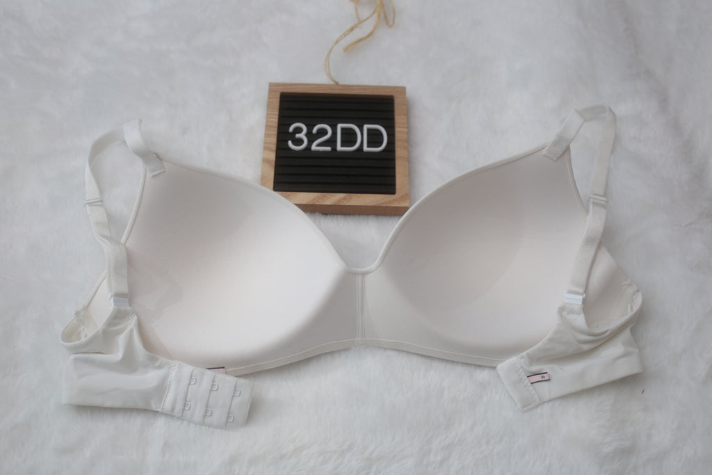 Victoria's Secret 32DD T-shirt Lightly Lined Wireless Bra White