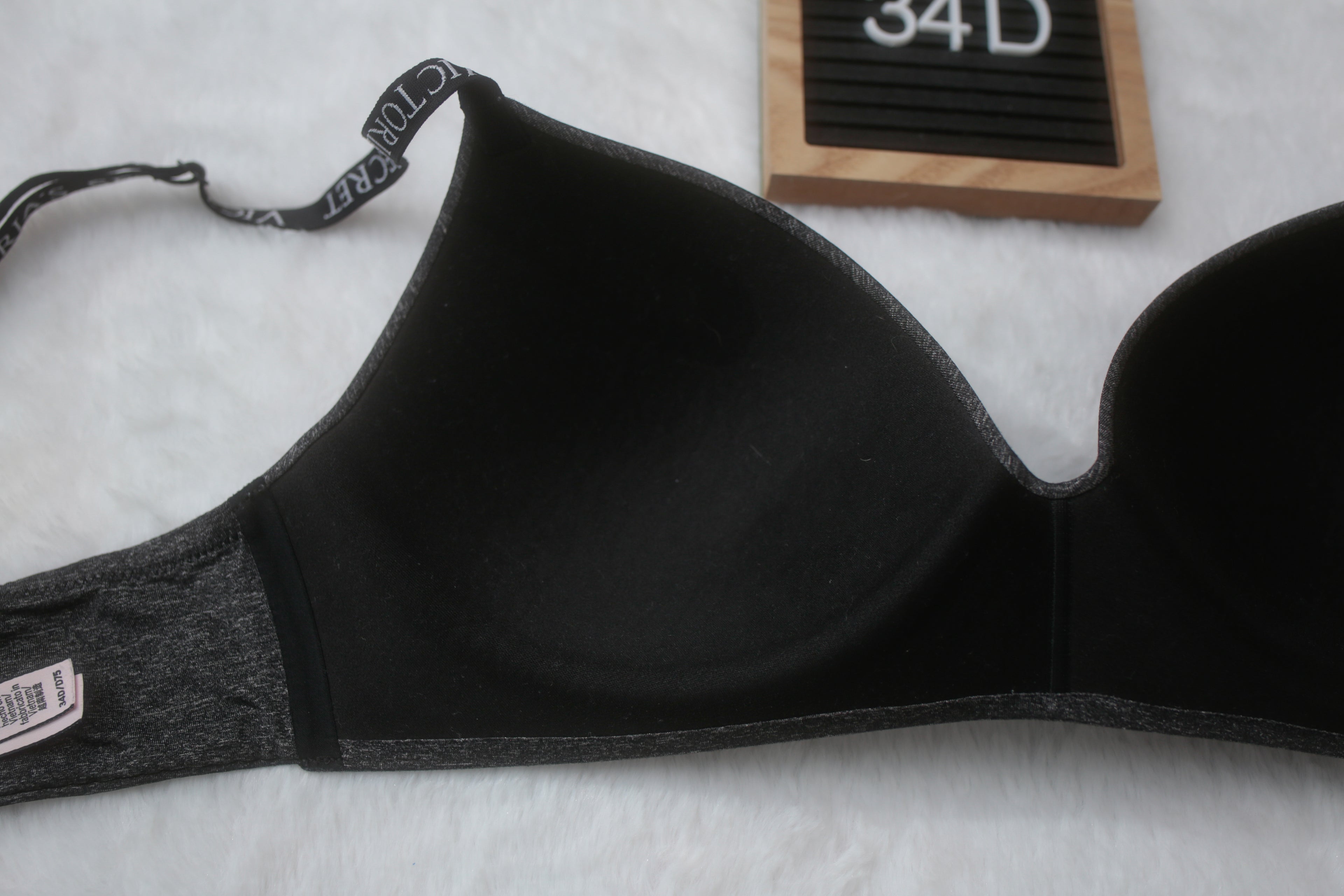Victoria's Secret 34D T-shirt Lightly Lined Wireless Bra Charcoal Gray
