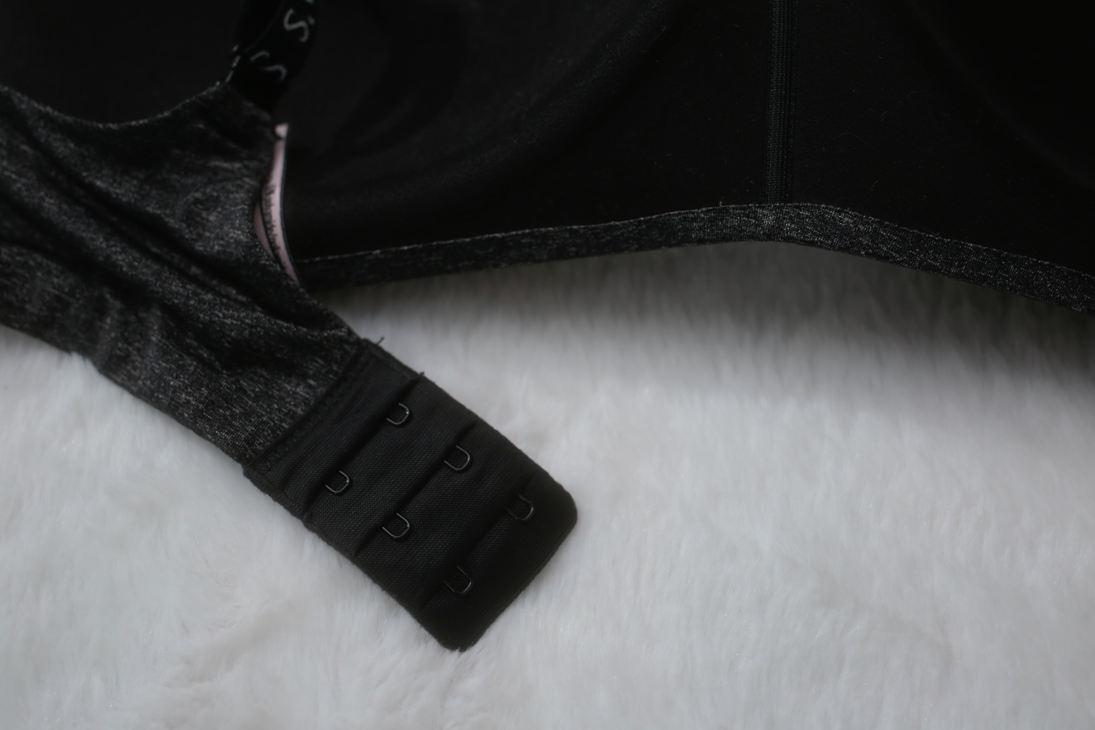 Victoria's Secret 34D T-shirt Lightly Lined Wireless Bra Charcoal Gray