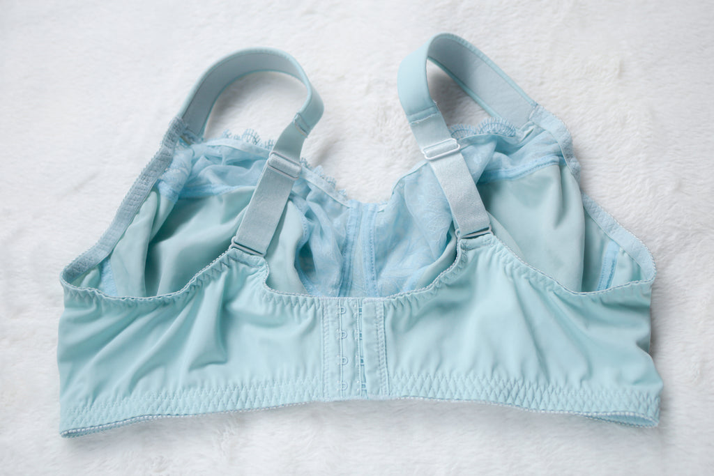 Curve Muse Retro Floral Embroidered Unlined Wireless Bra Blue 46DDD