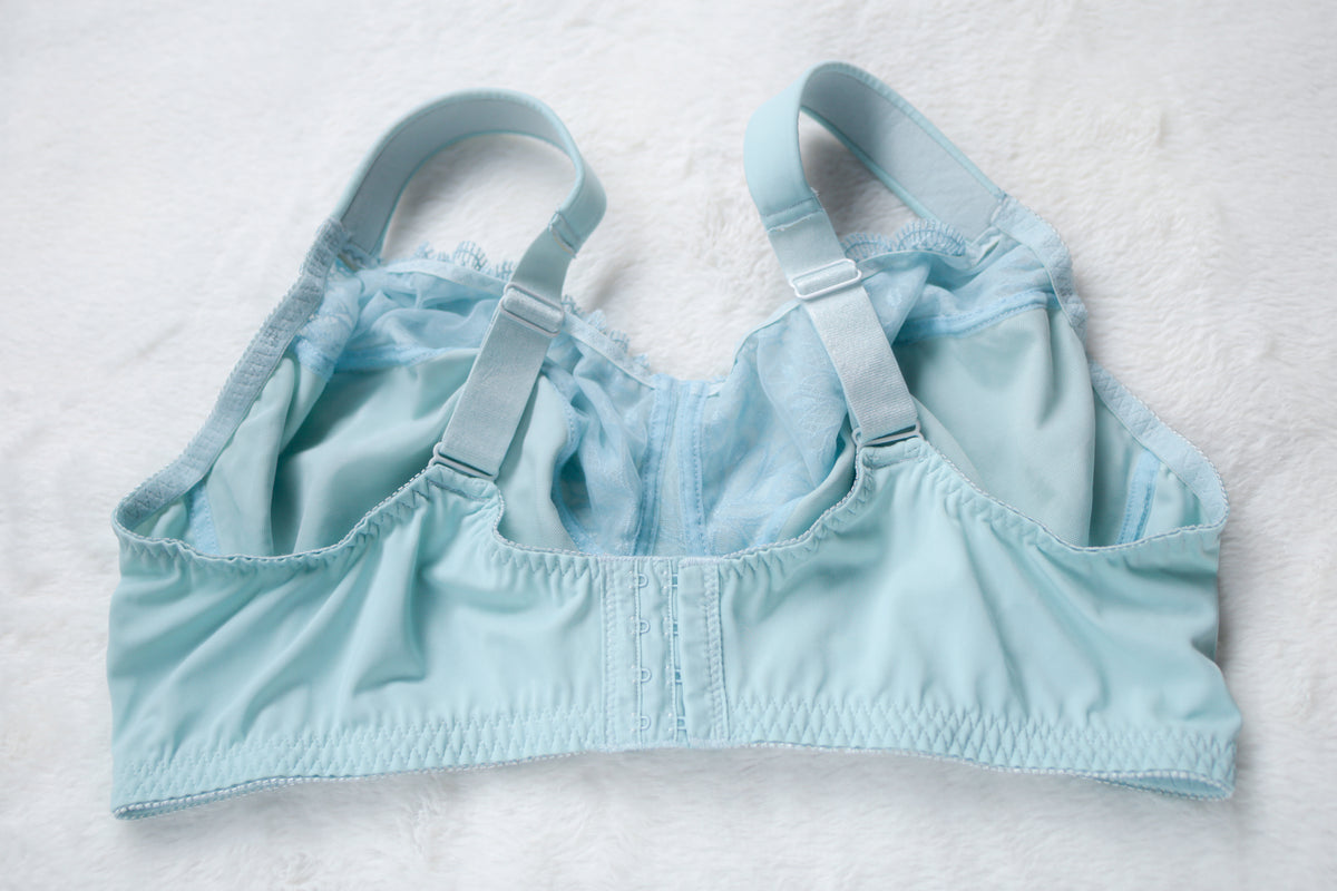 Curve Muse Retro Floral Embroidered Unlined Wireless Bra Blue 46DDD