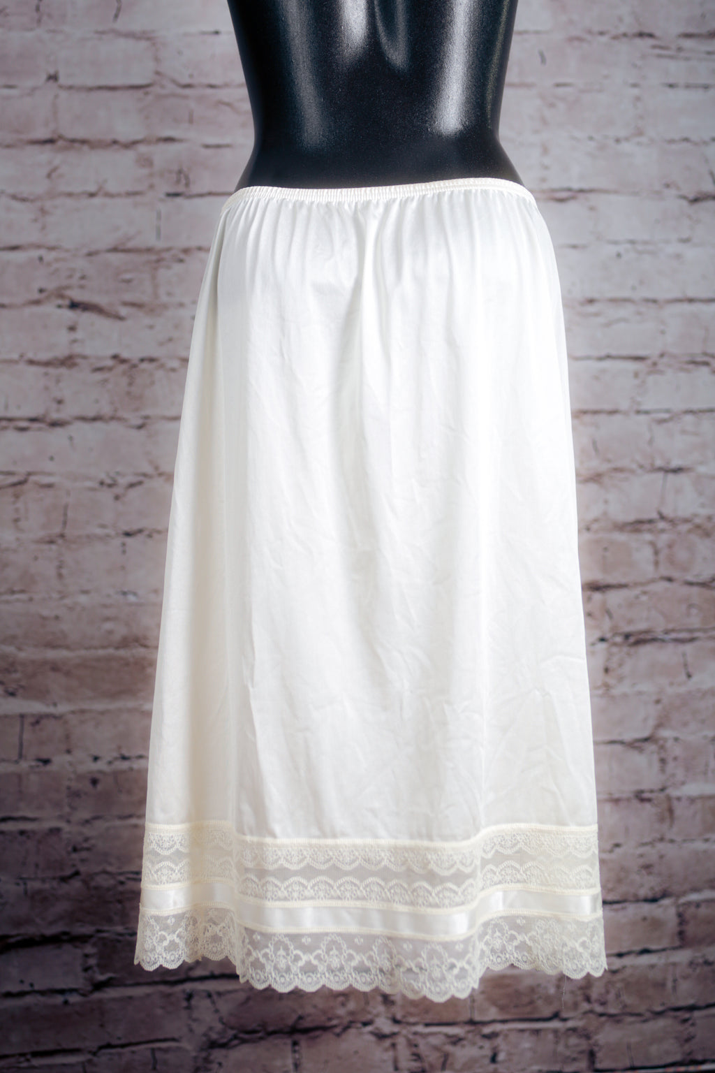 Vintage 70s Satin Tiered Lace Trim Half Slip White