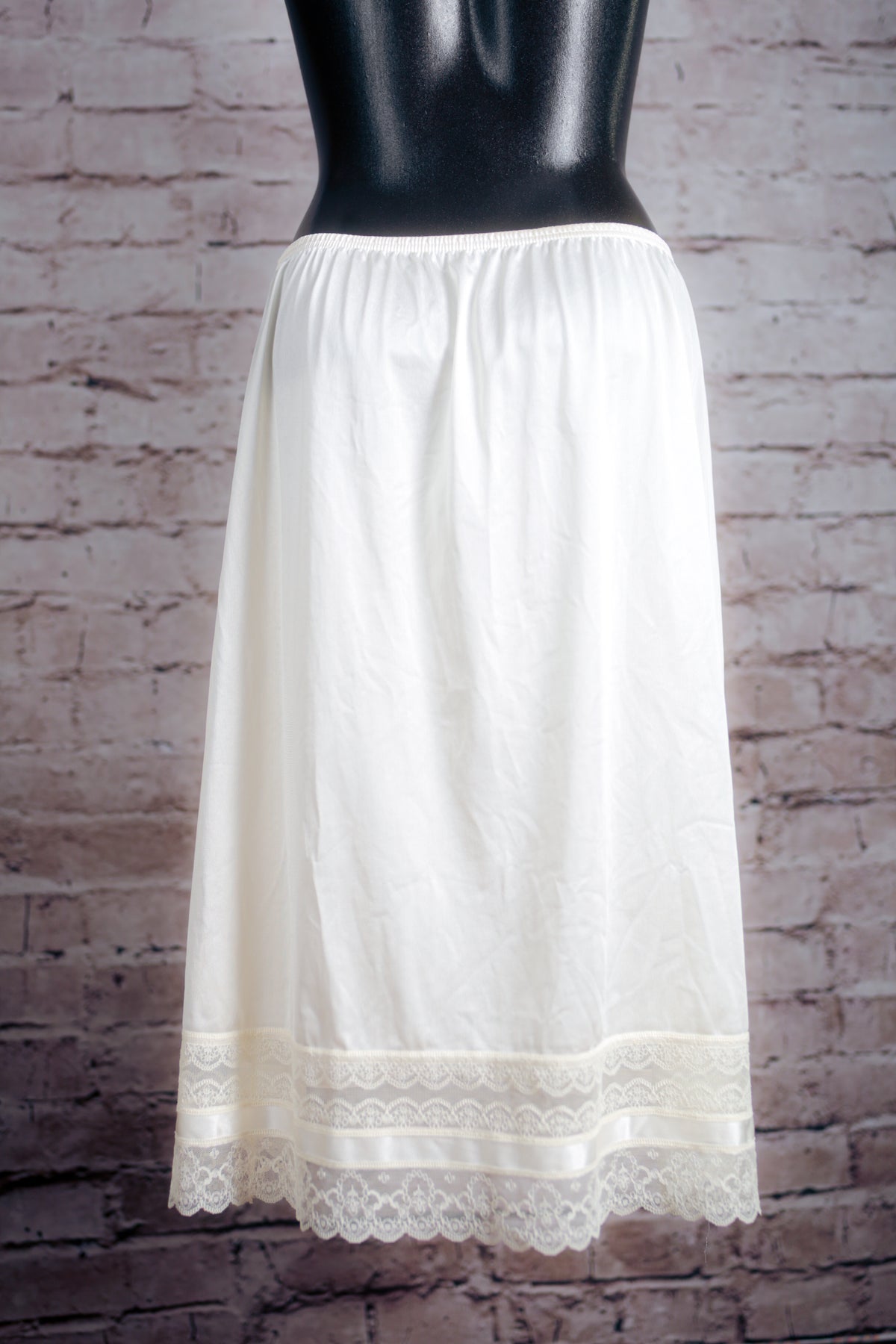 Vintage 70s Satin Tiered Lace Trim Half Slip White
