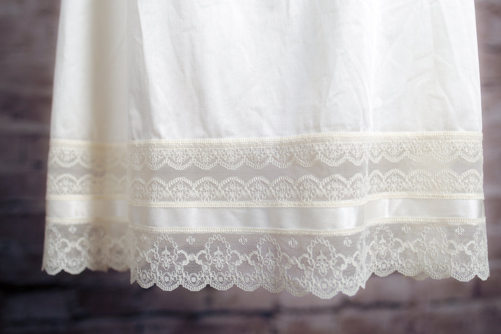 Vintage 70s Satin Tiered Lace Trim Half Slip White