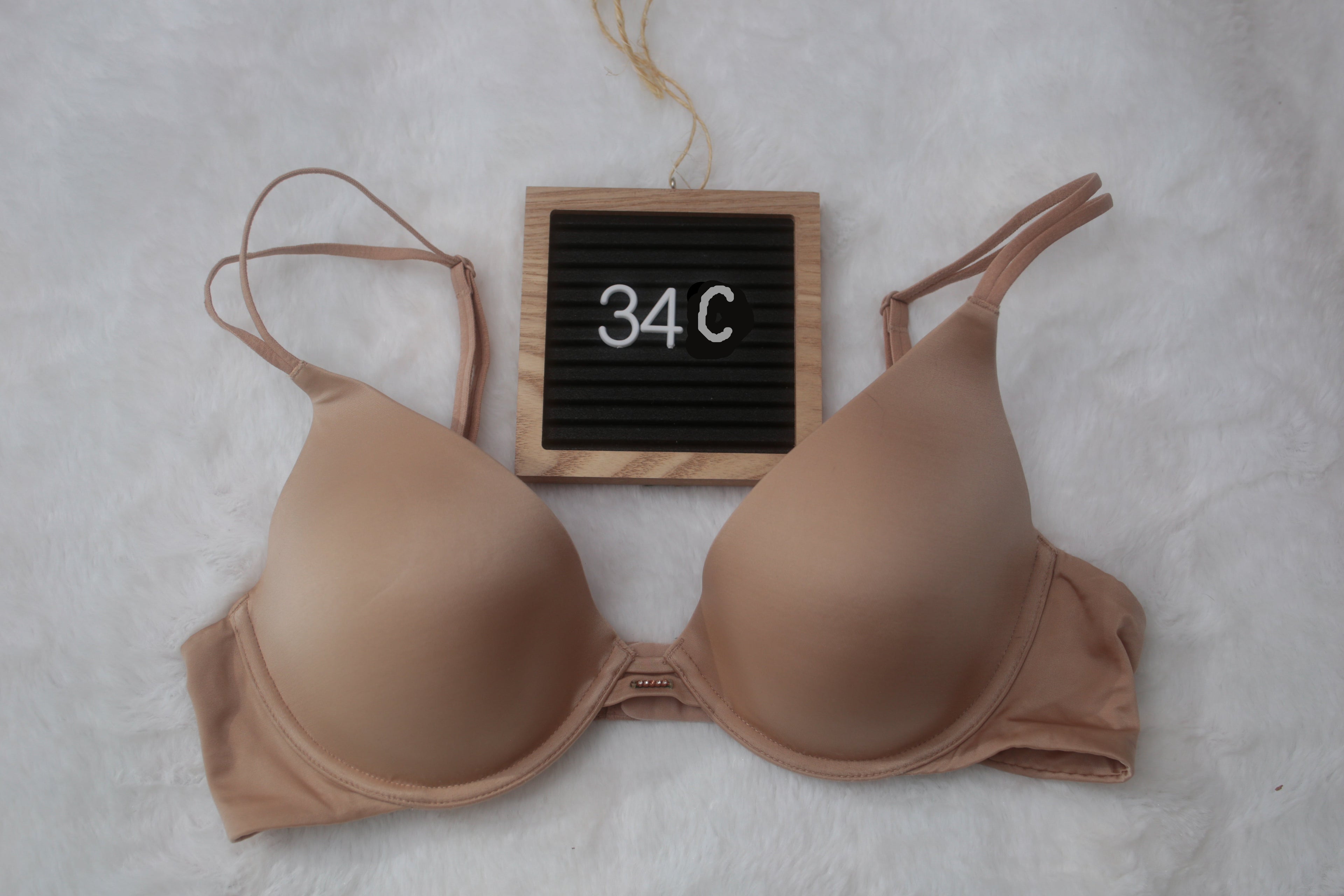 Victoria's Secret 34C Very Sexy Lightly Lined Plunge Underwire T-shirt Bra Beige