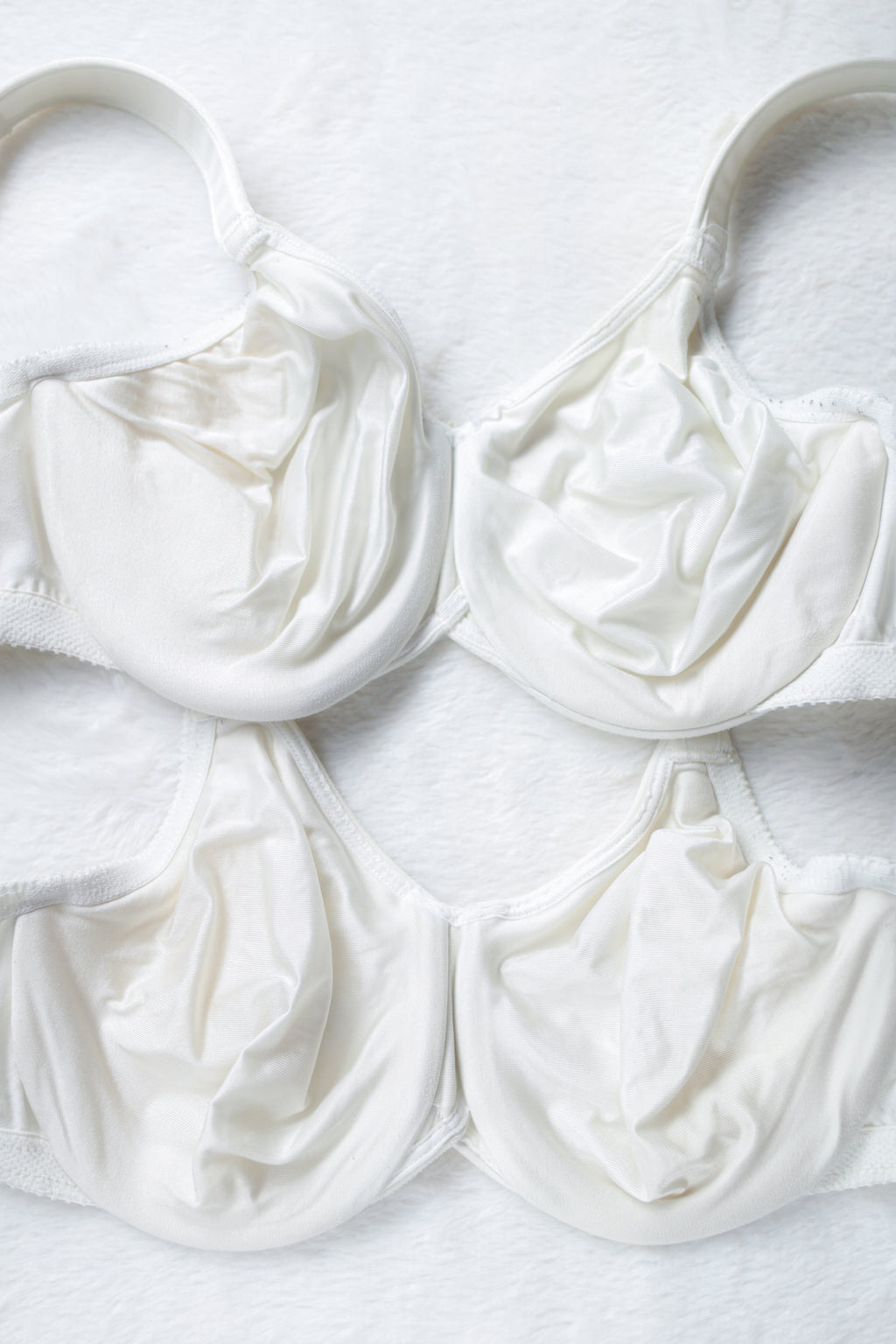 Wacoal Bodysuede 85185 Seamless Unlined Full Coverage Bra Ivory 32DDD Set of 2