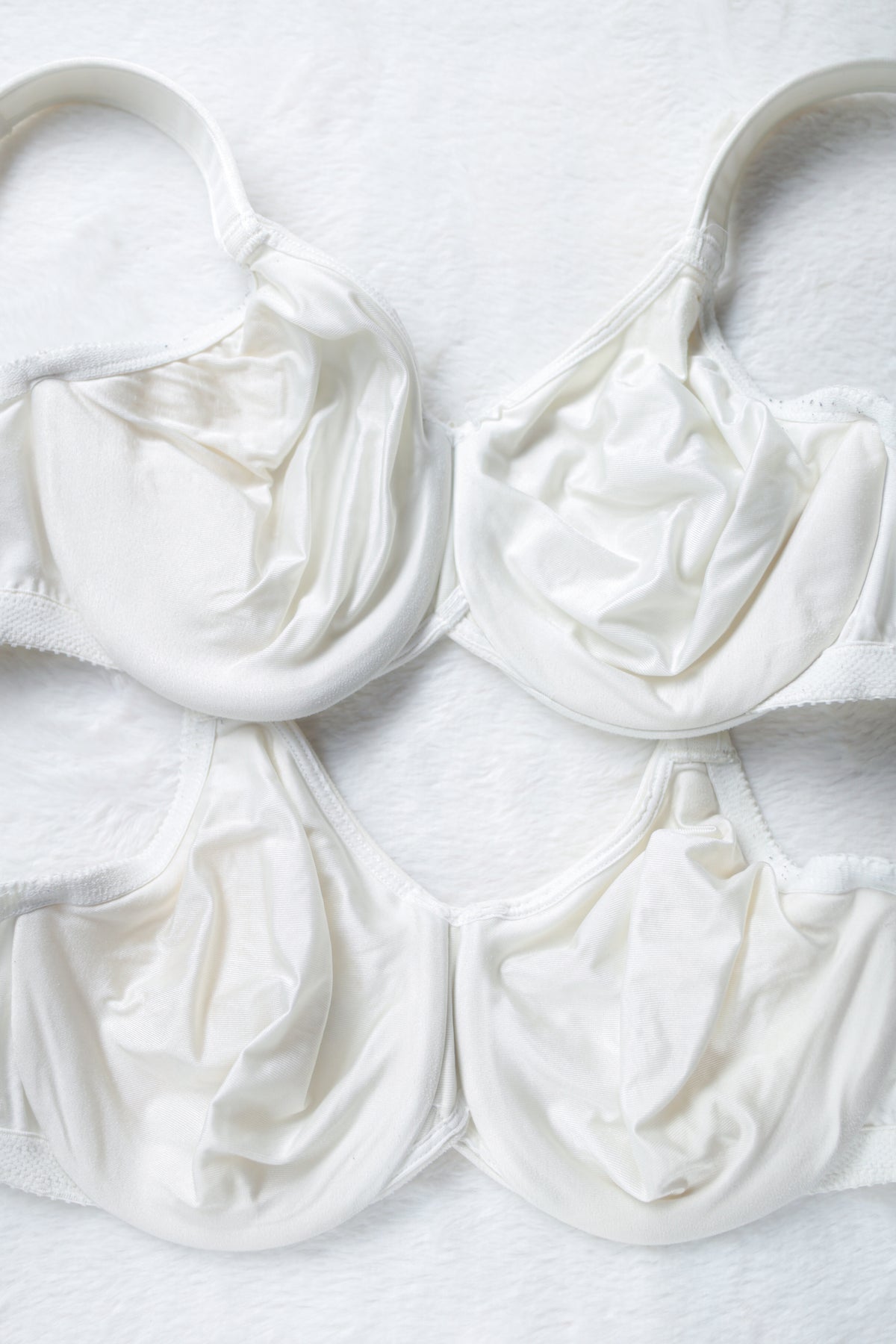 Wacoal Bodysuede 85185 Seamless Unlined Full Coverage Bra Ivory 32DDD Set of 2